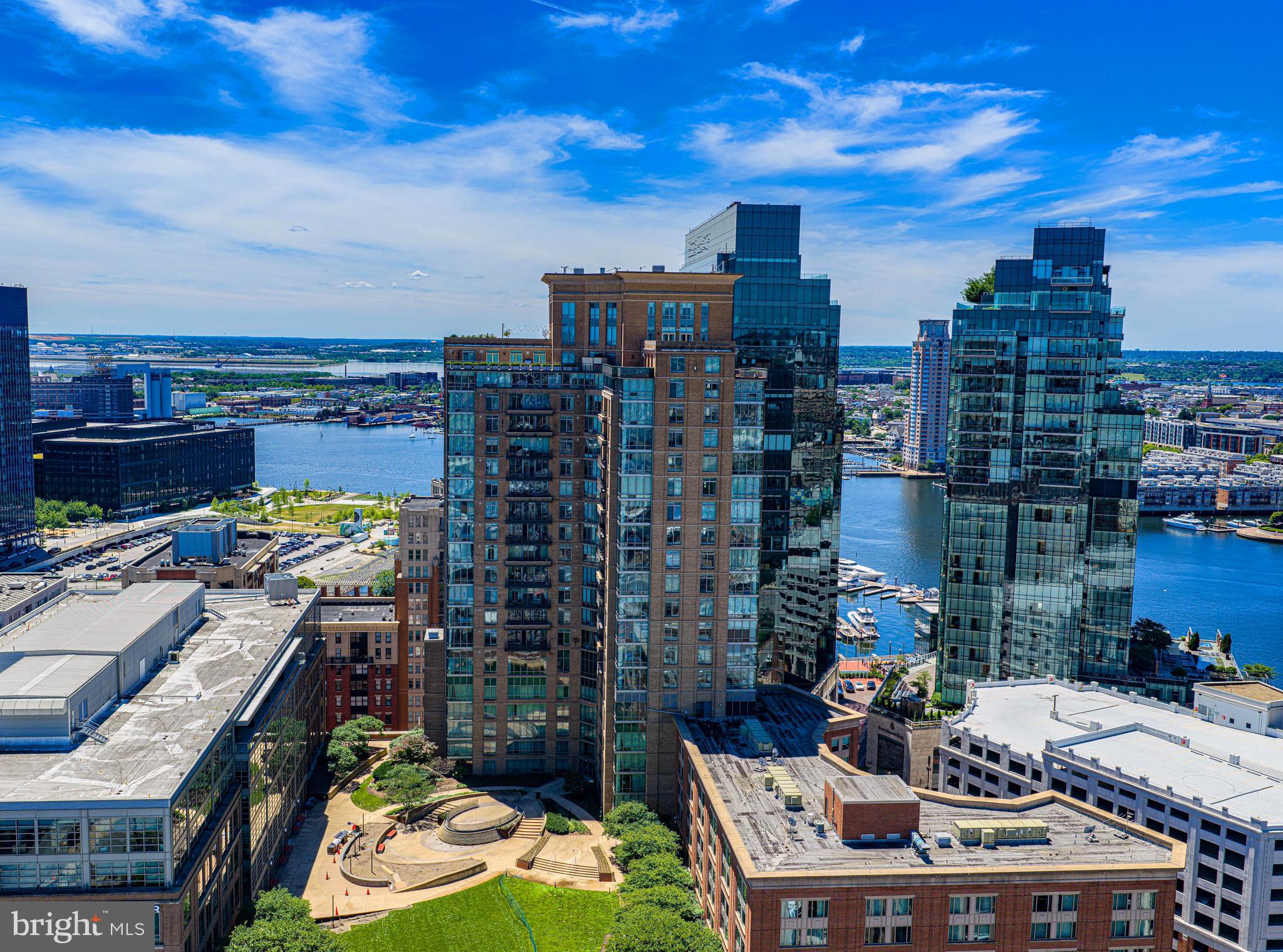 HARBOR EAST - Residential