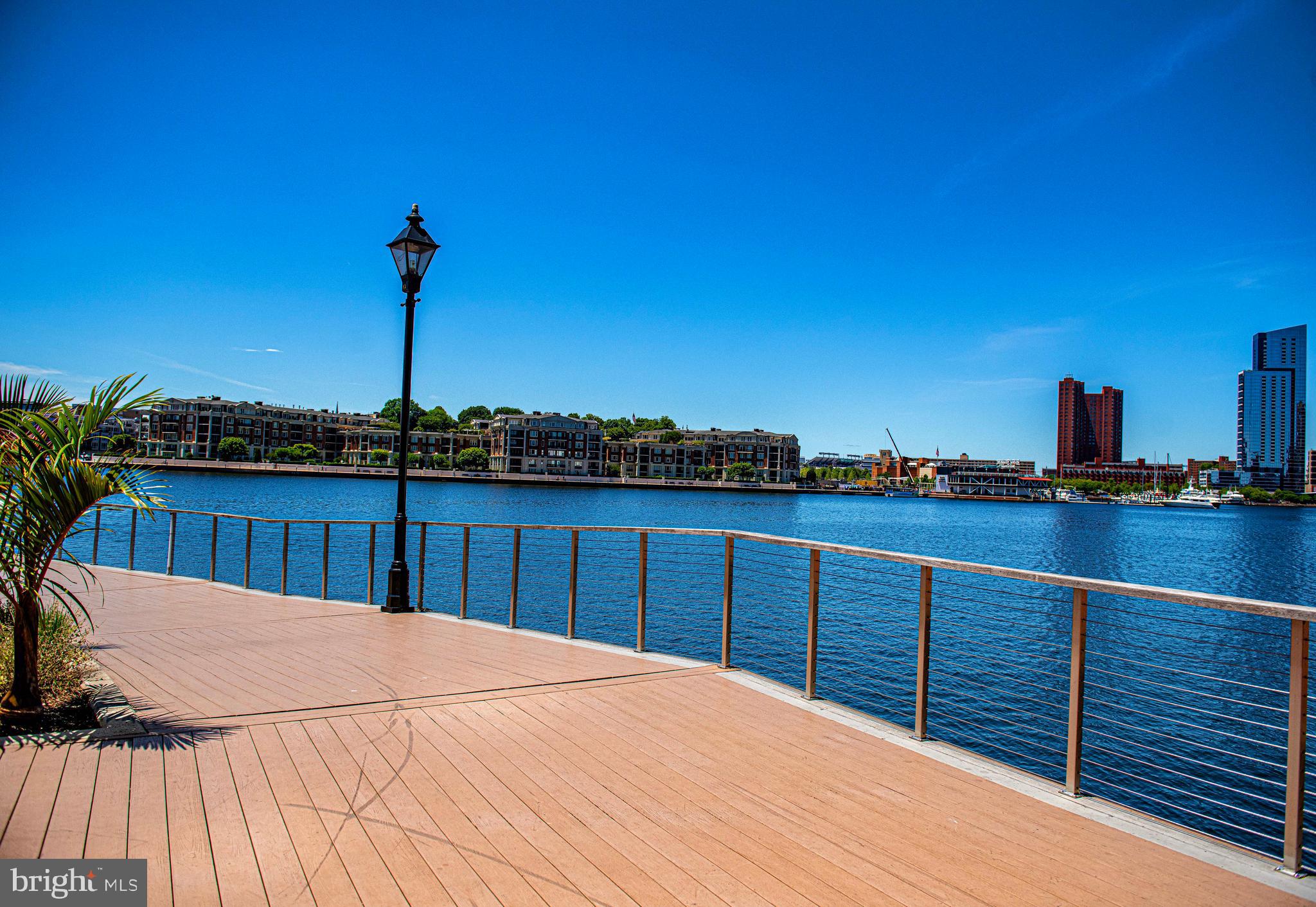 HARBOR EAST - Residential