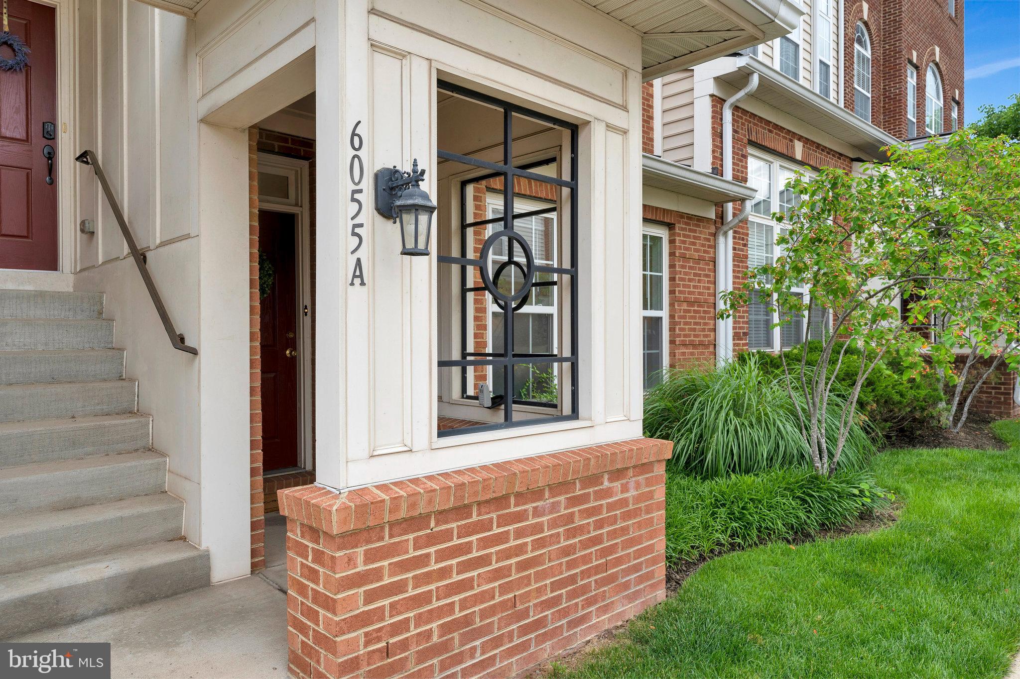 CENTREVILLE CROSSING - Residential
