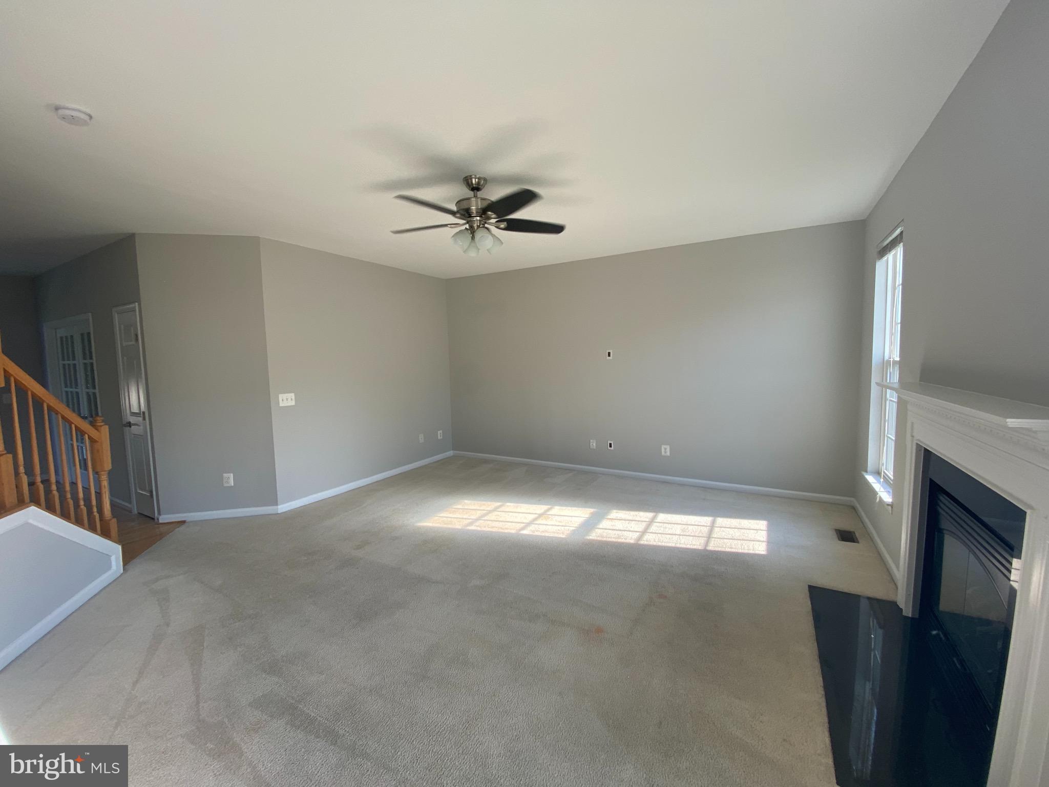 LAKELAND PLACE - Residential