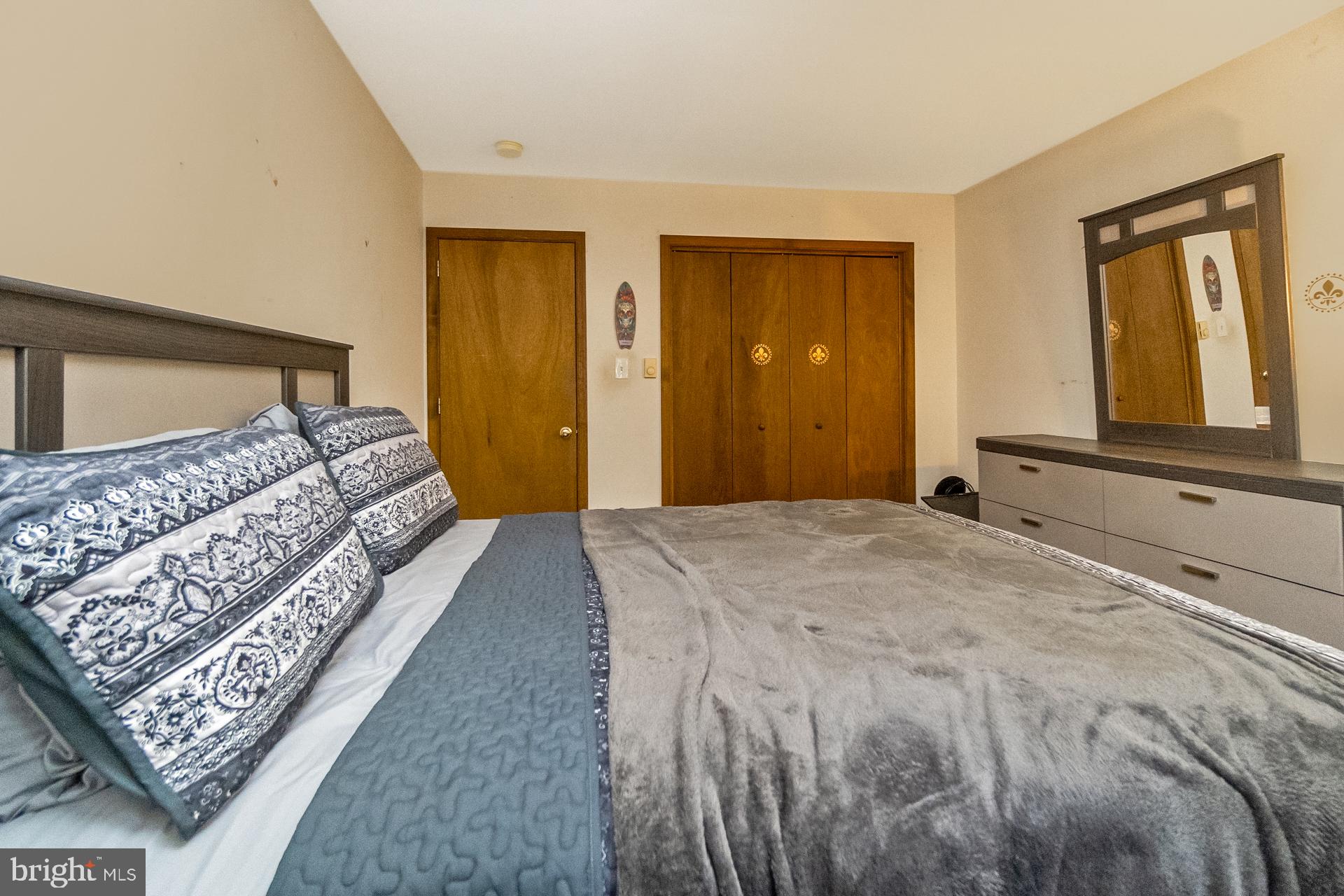 PENNEL ESTATES - Residential