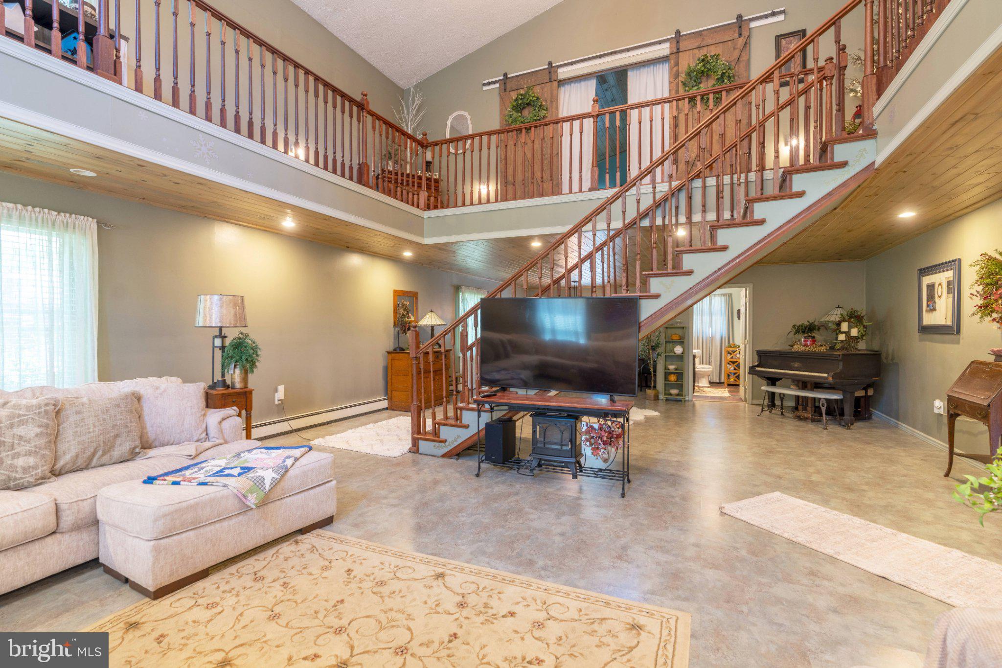 TIPTON - Residential