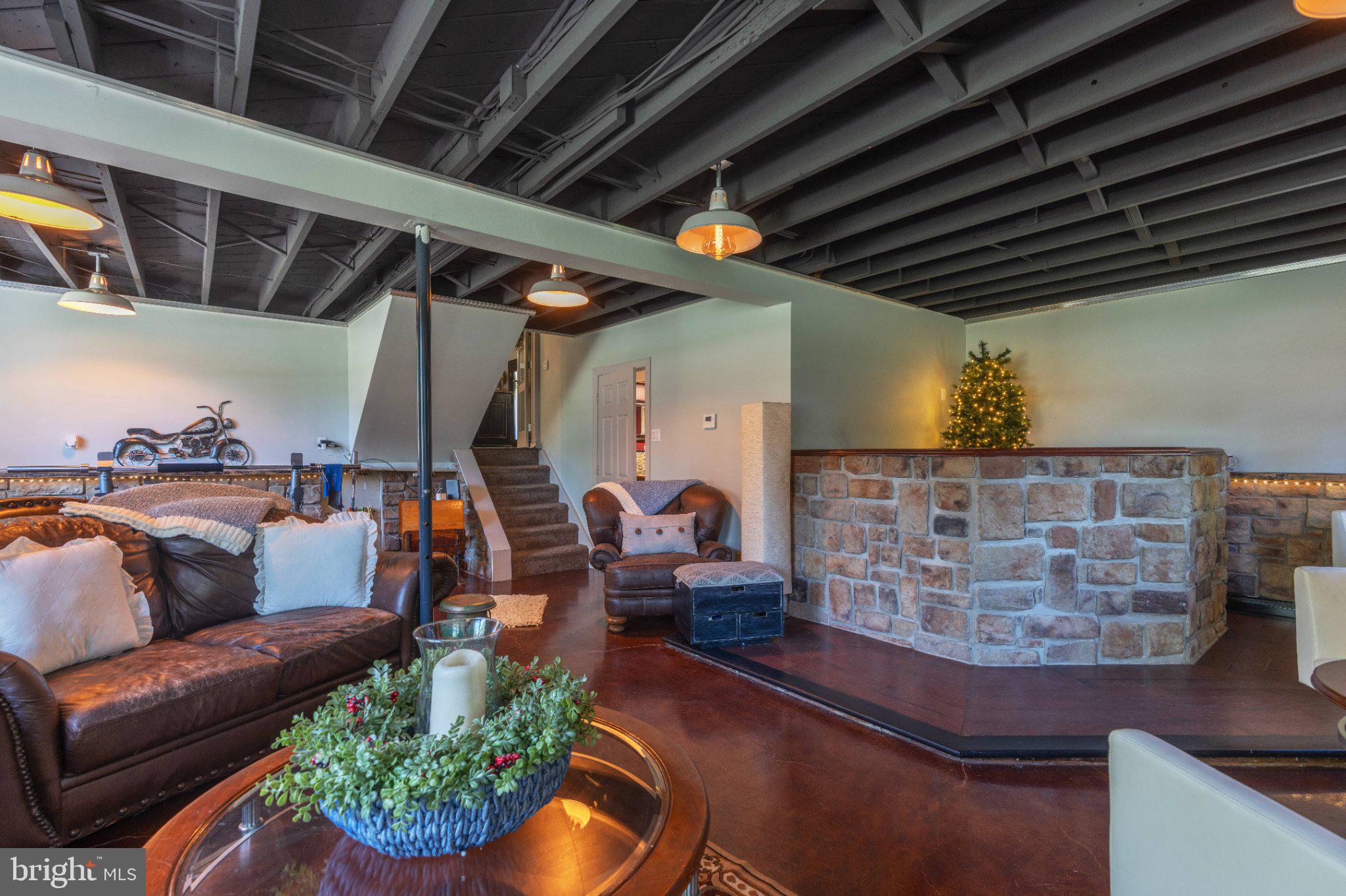 TIPTON - Residential