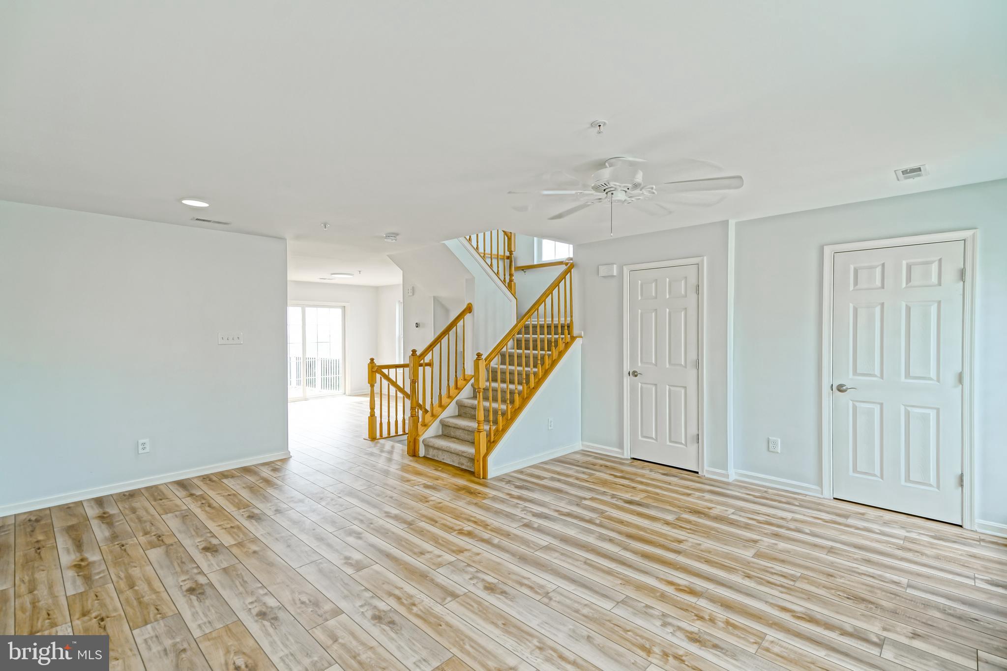 SHIPBUILDERS VILLAGE - Residential
