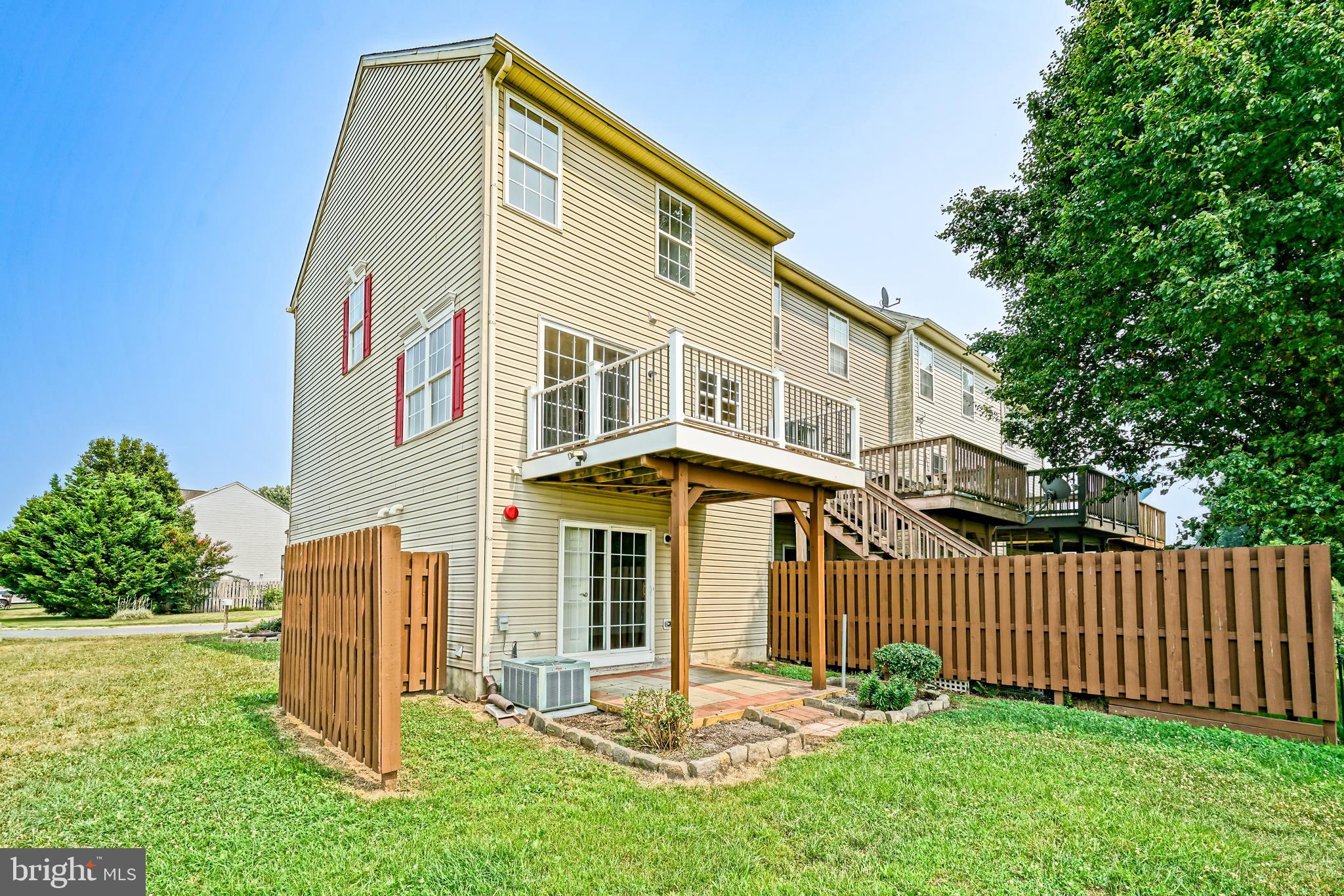 SHIPBUILDERS VILLAGE - Residential