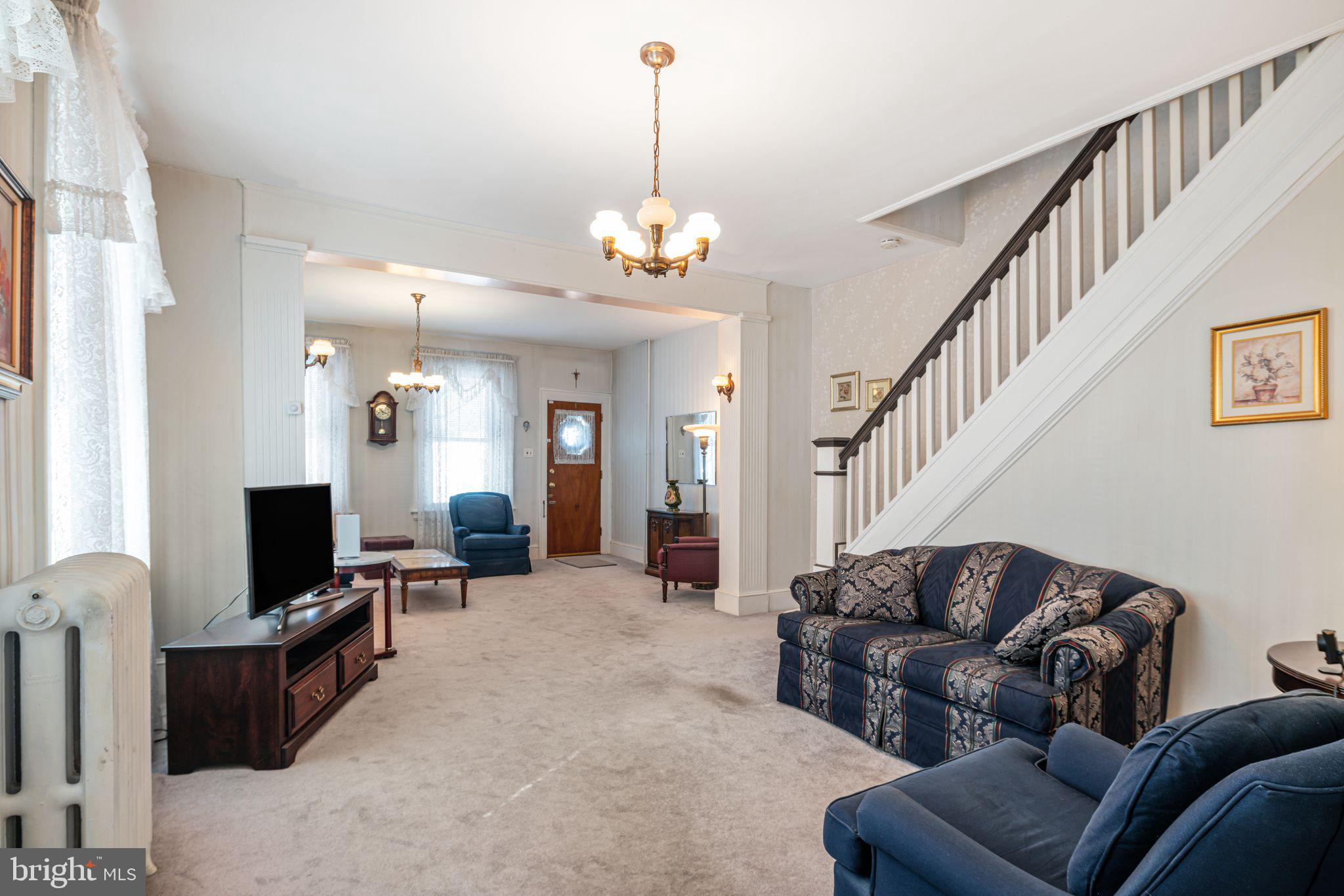 BRIDESBURG - Residential