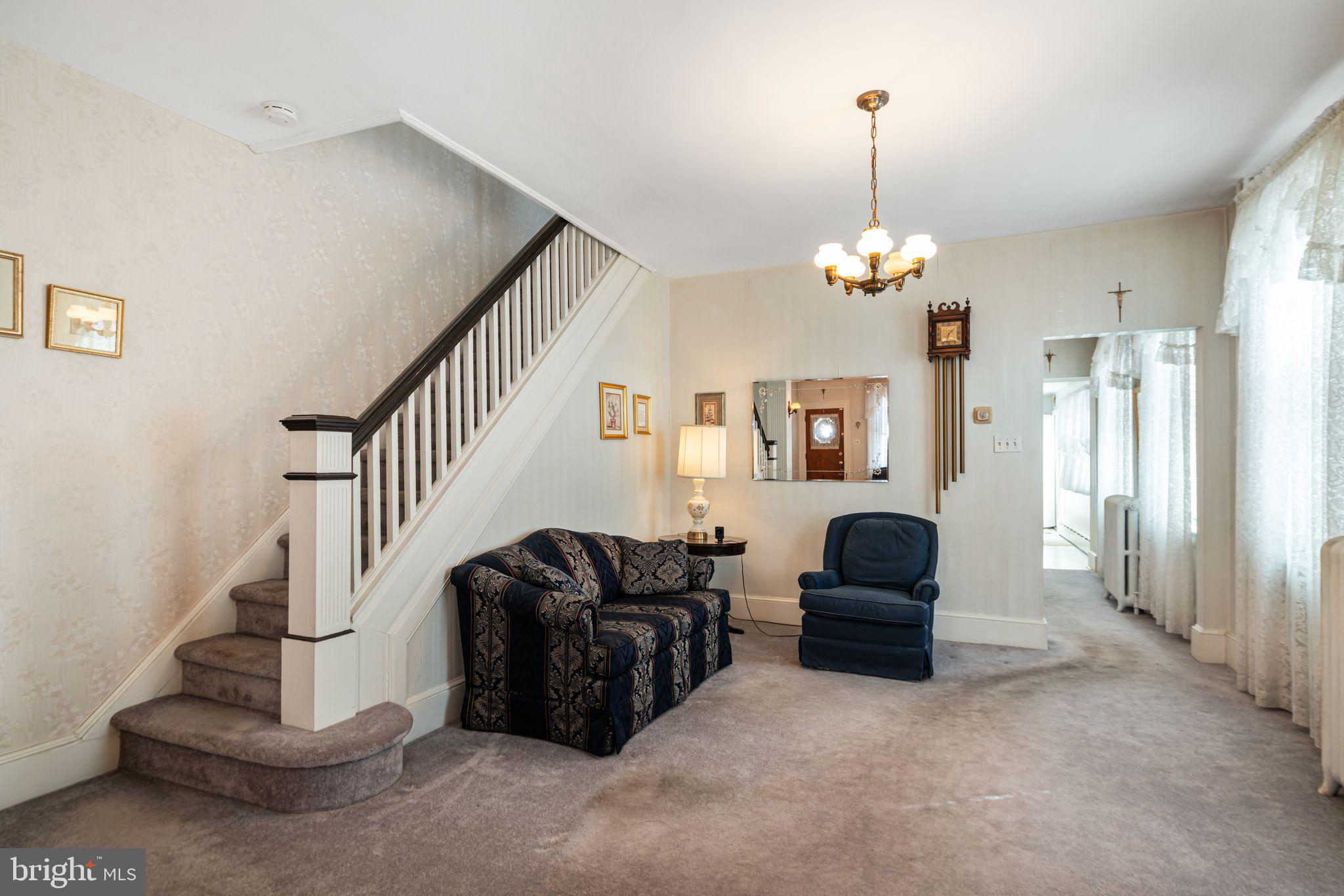 BRIDESBURG - Residential