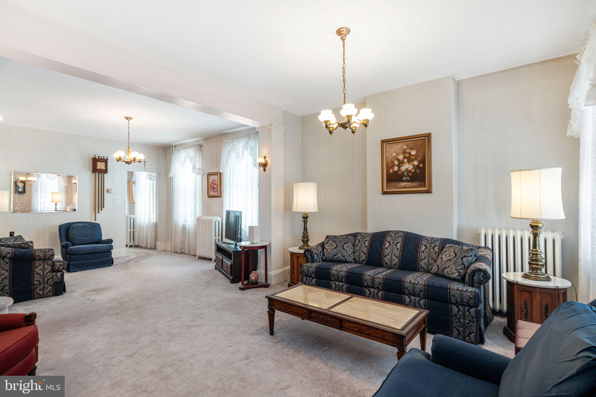 BRIDESBURG - Residential