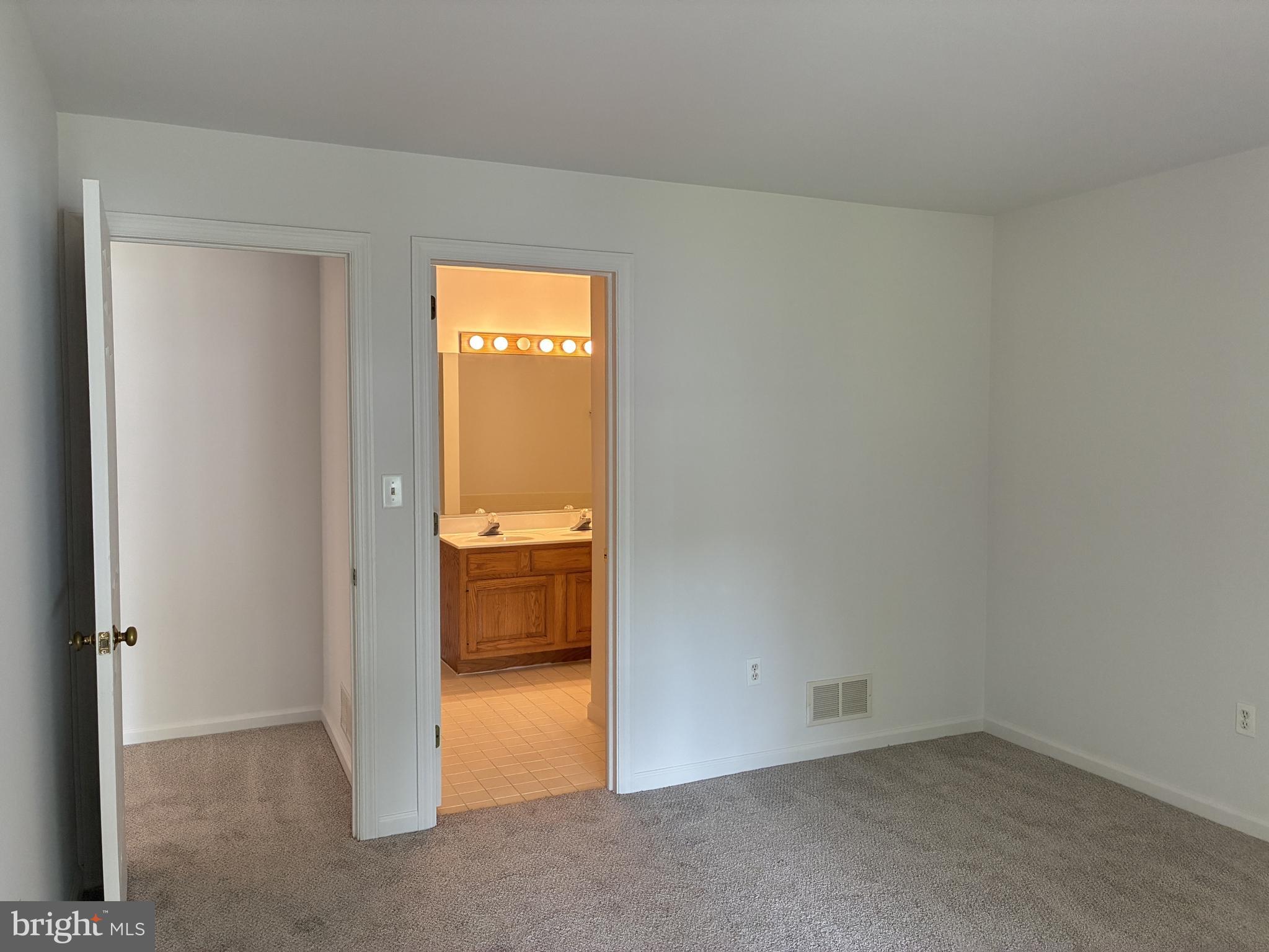 OAKS - Residential