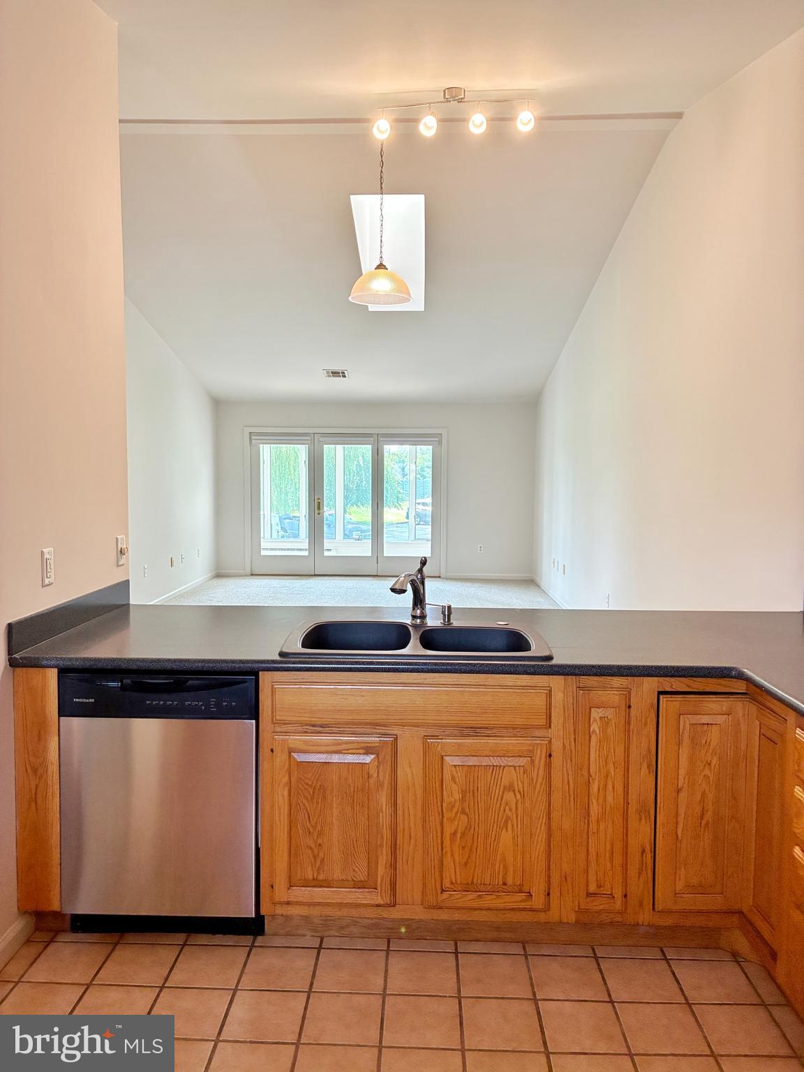 OAKS - Residential