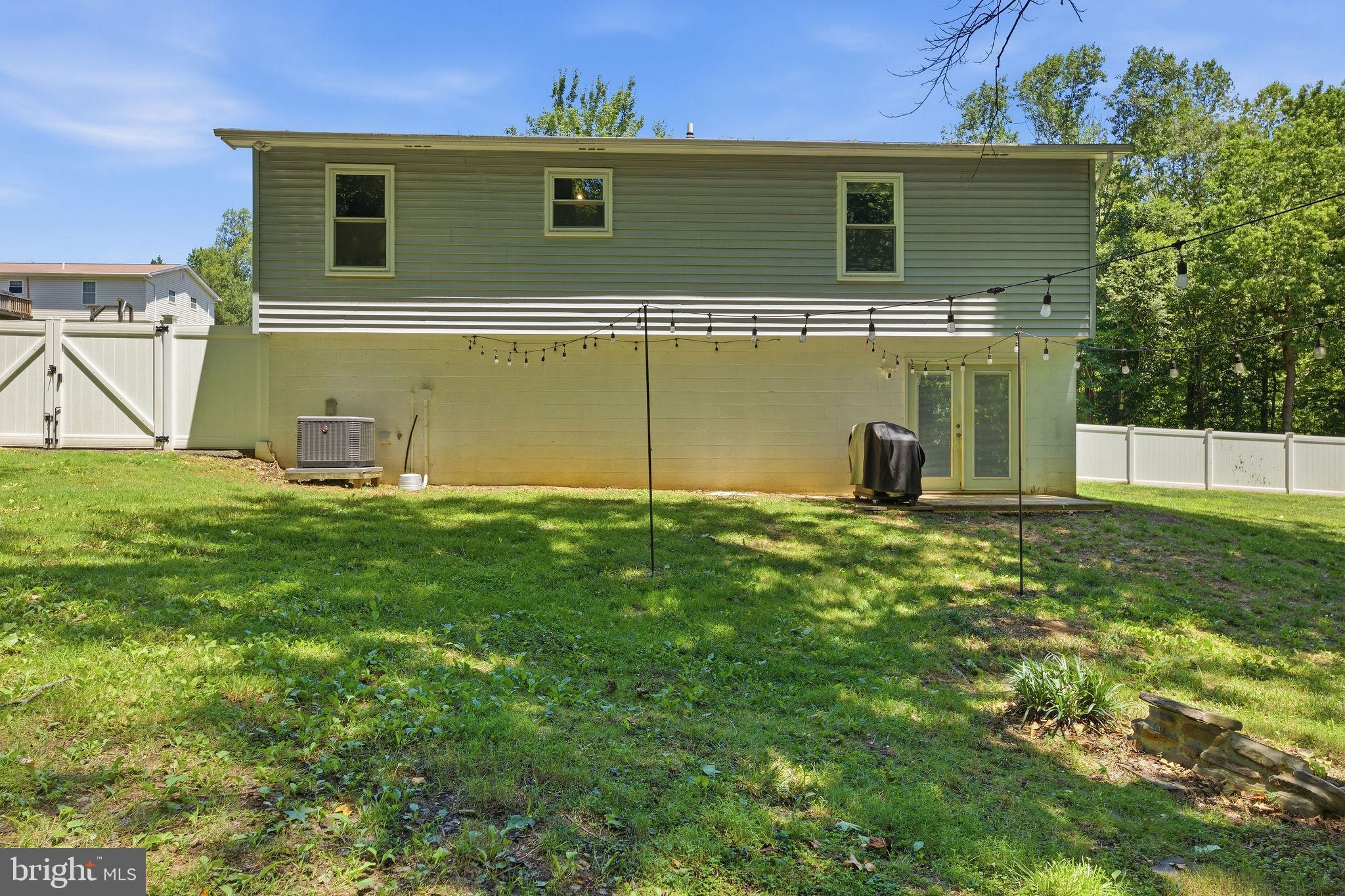 LAUREL RIDGE - Residential