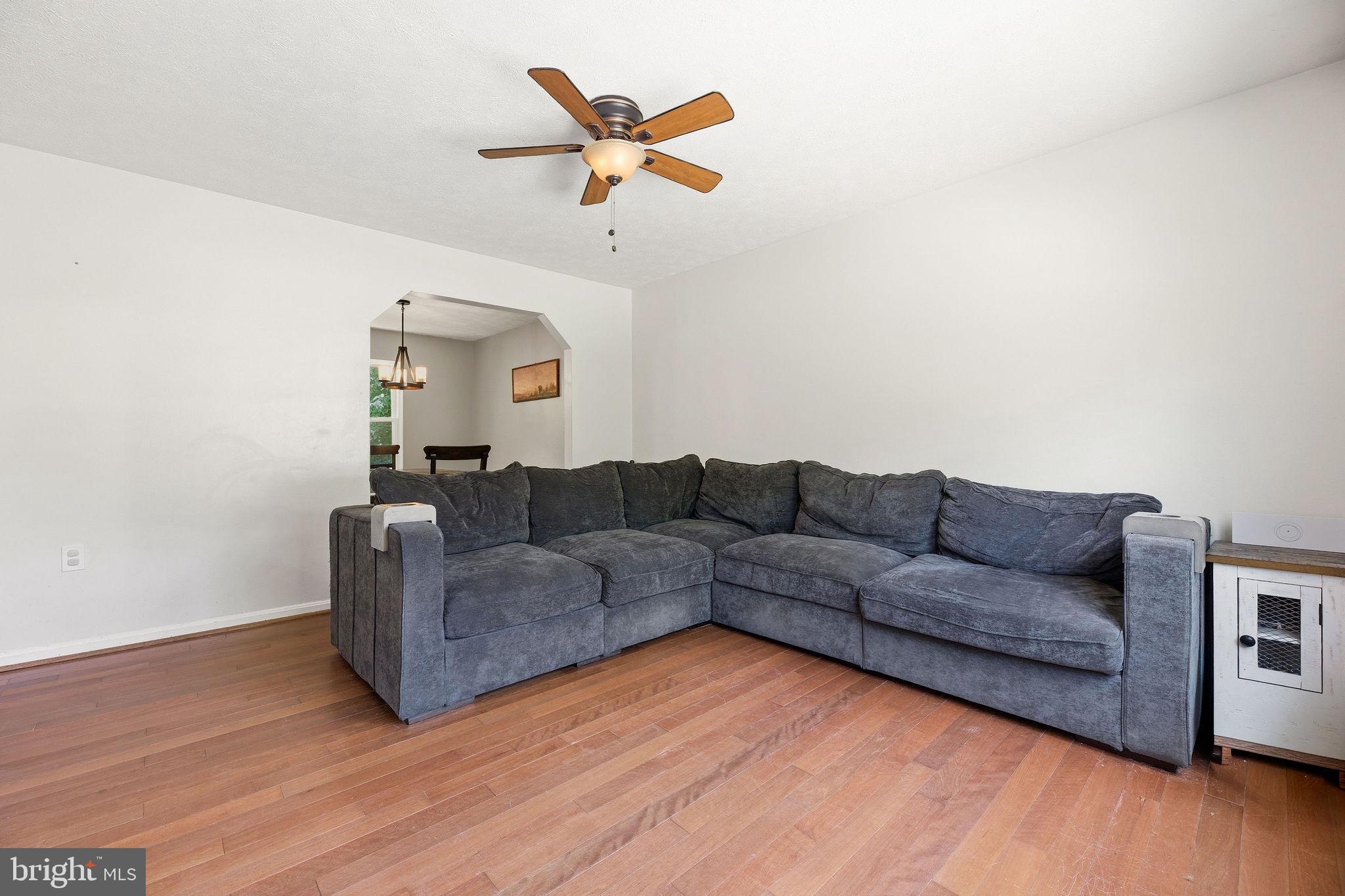 LAUREL RIDGE - Residential