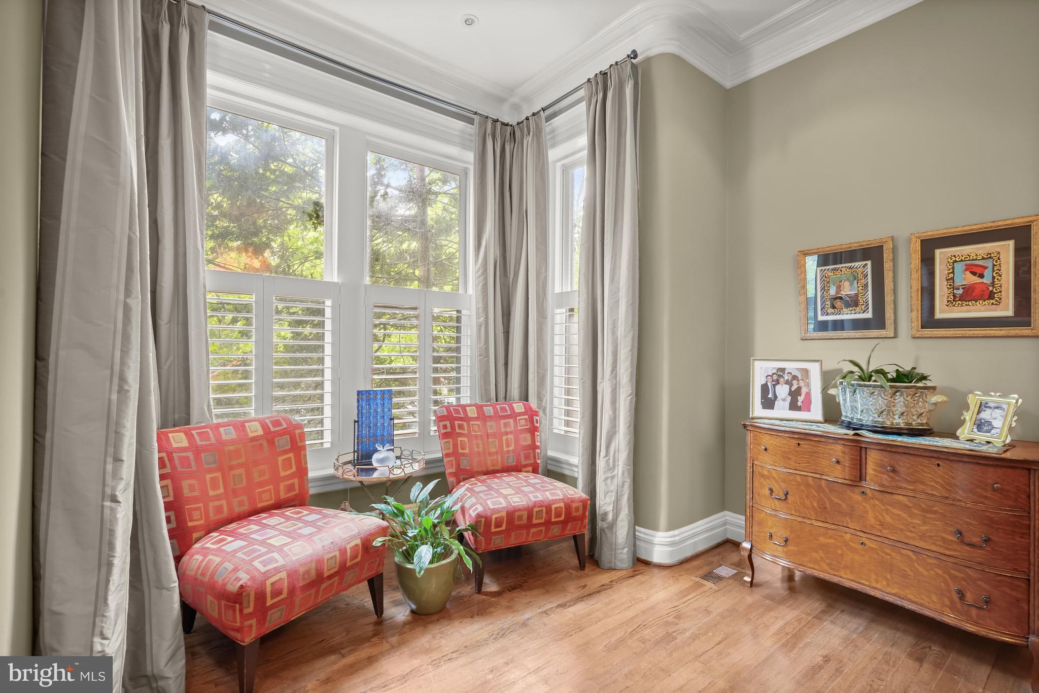 DUPONT CIRCLE - Residential