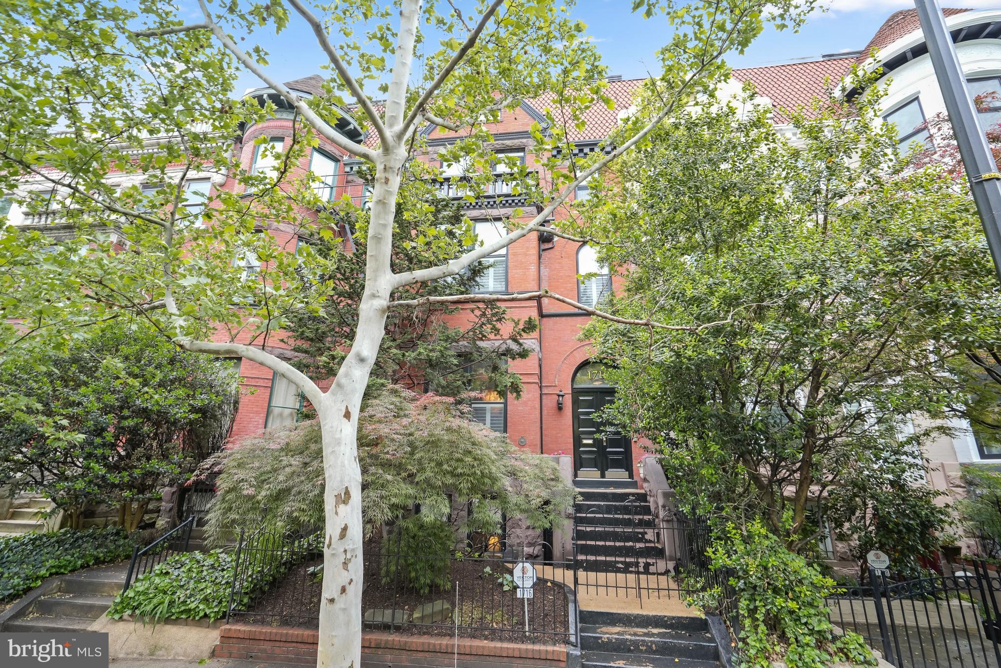 DUPONT CIRCLE - Residential