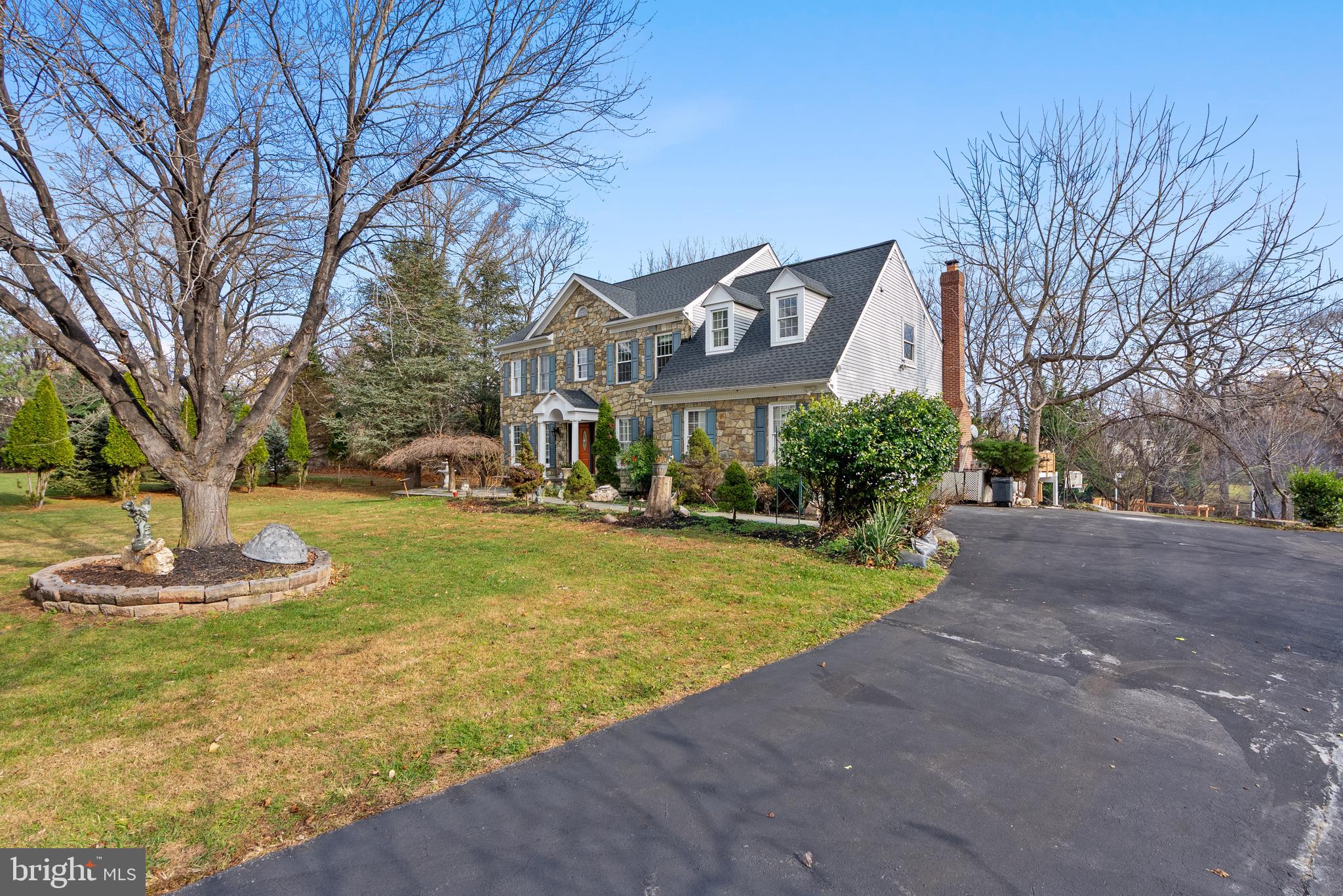 CYPRESS RUN - Residential