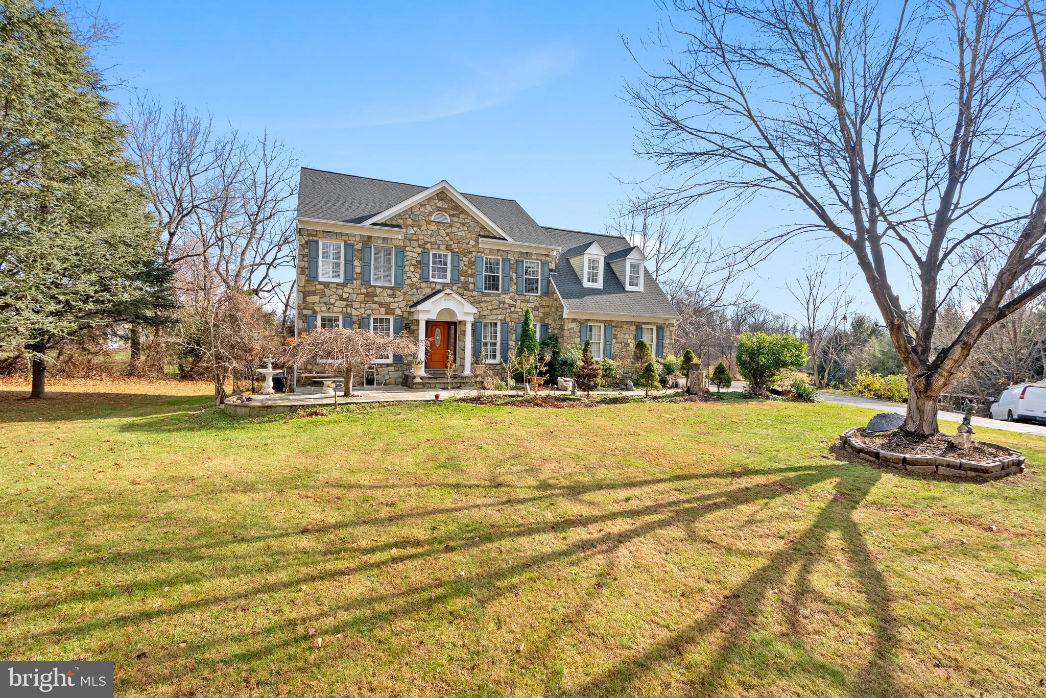CYPRESS RUN - Residential