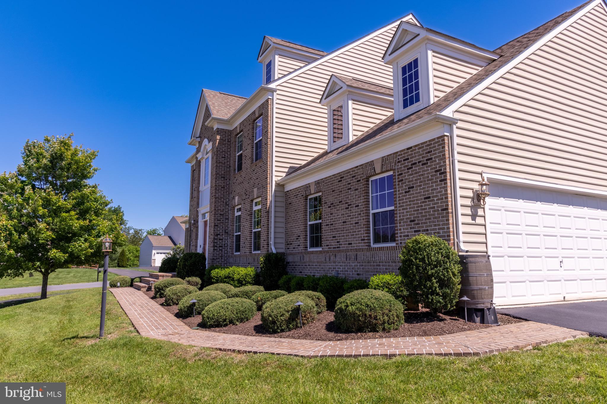 HISTORIC SELMA ESTATES - Residential