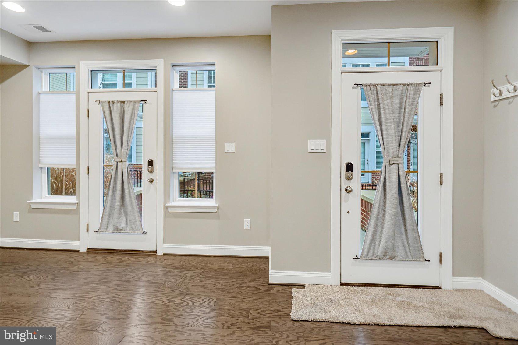 ANNAPOLIS - Residential