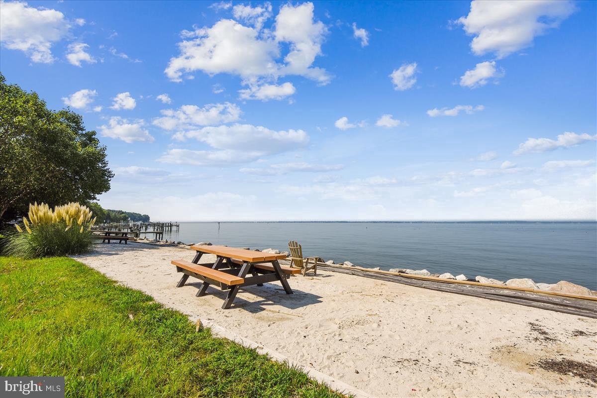 SWAN POINT SUB - Residential