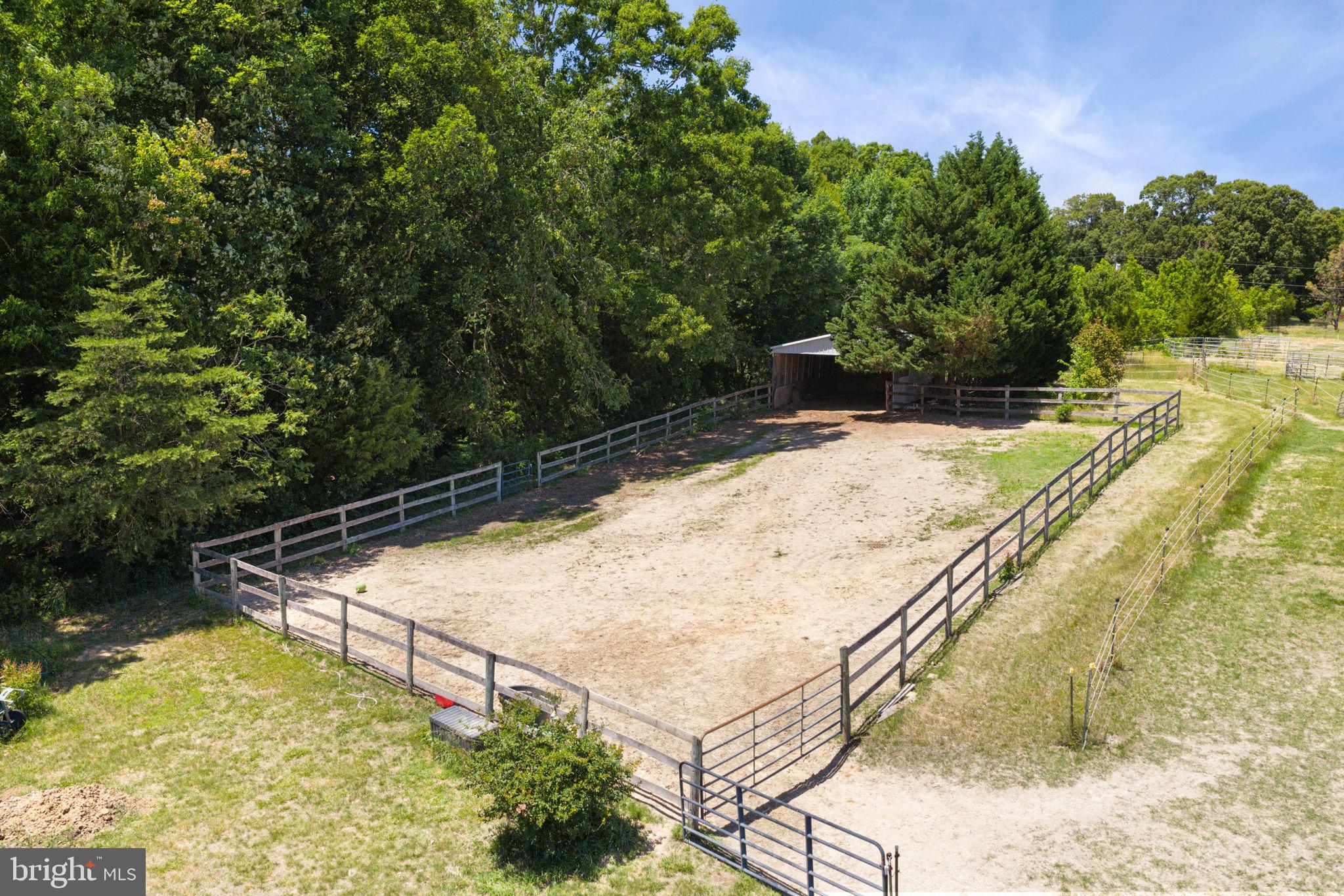 PERCHERON PLACE - Residential