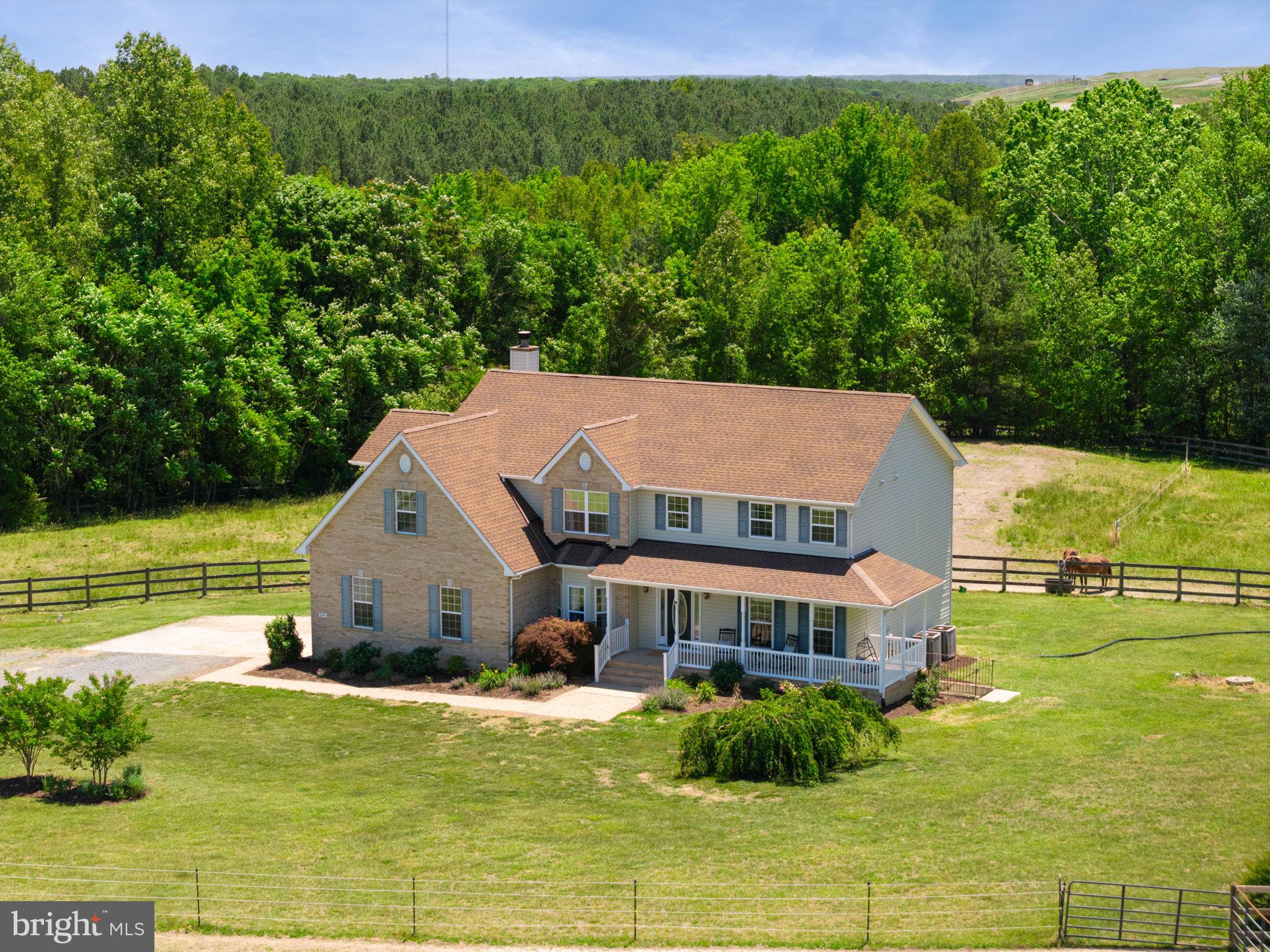PERCHERON PLACE - Residential