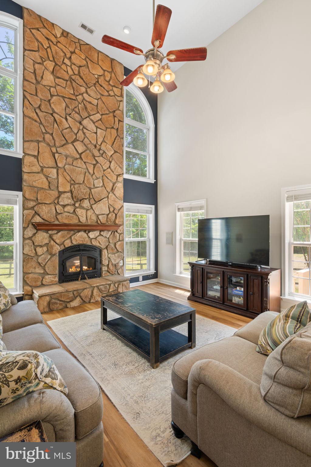 PERCHERON PLACE - Residential