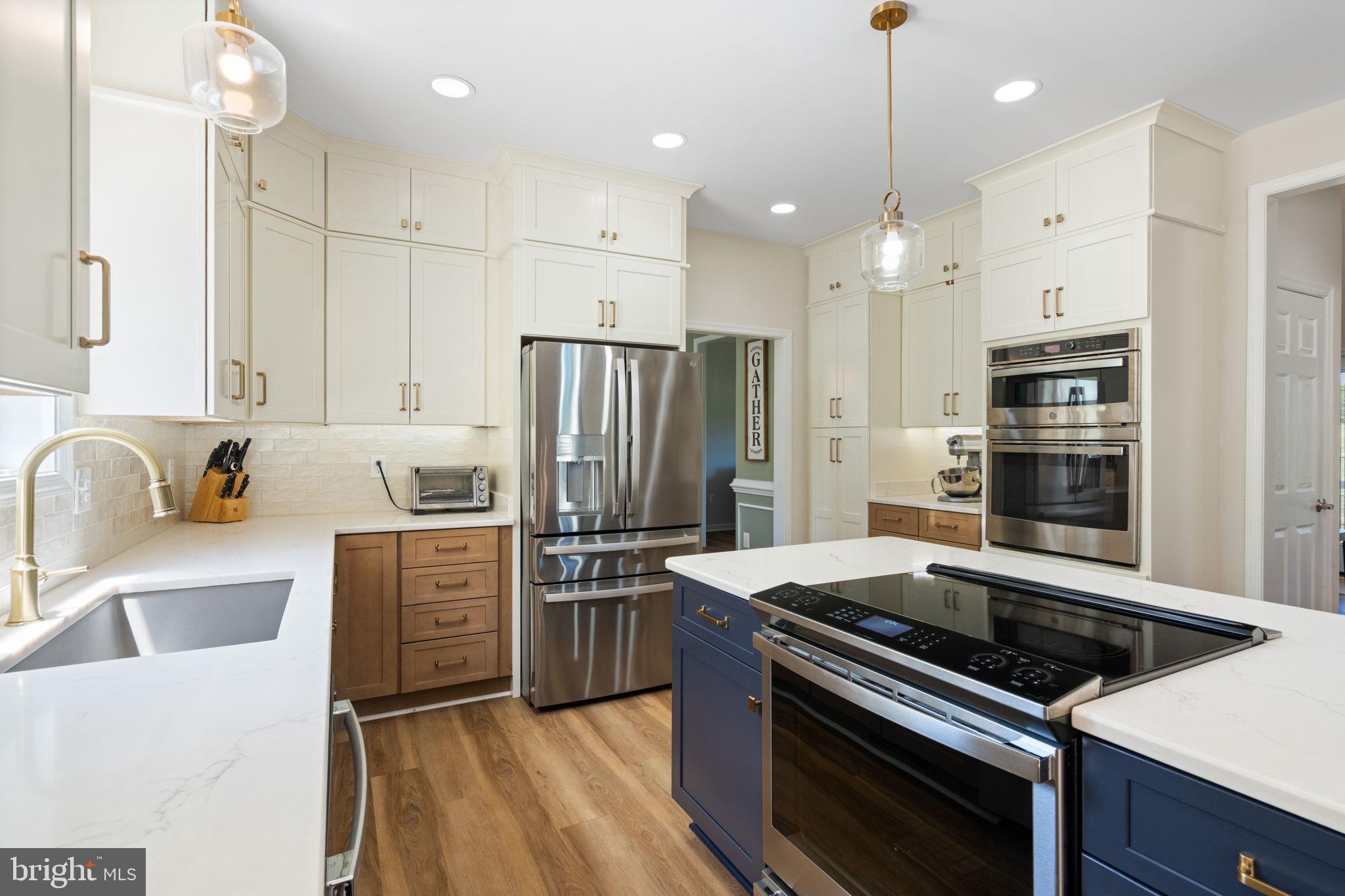 PERCHERON PLACE - Residential