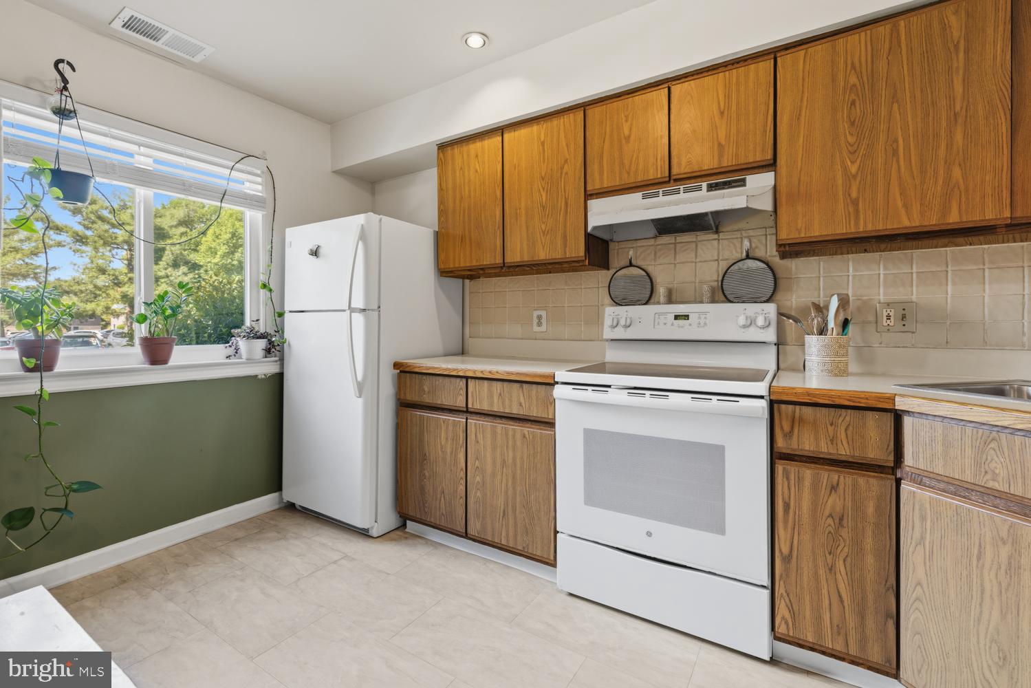 SAWYERS CREEK - Residential