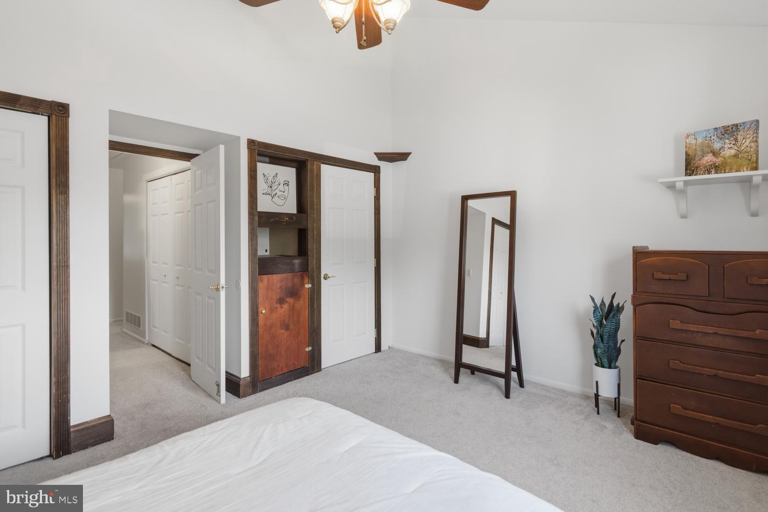 SAWYERS CREEK - Residential