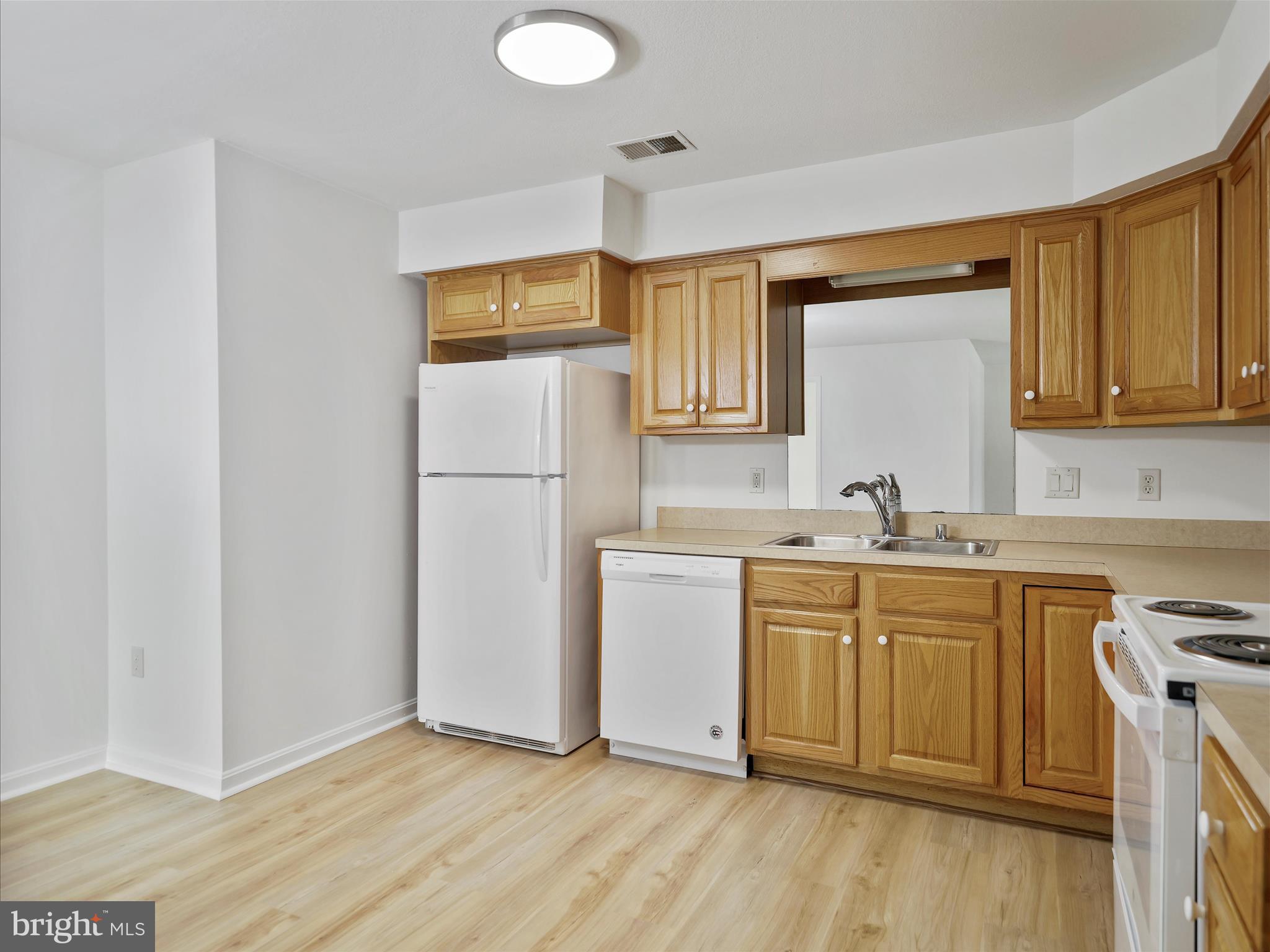 SOUTH HAGERSTOWN - Residential