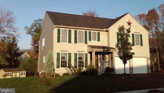 WESTWOOD HILLS - Residential