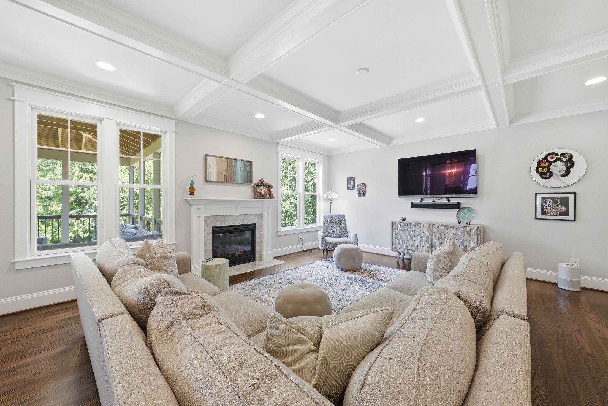 LEWINSVILLE - Residential