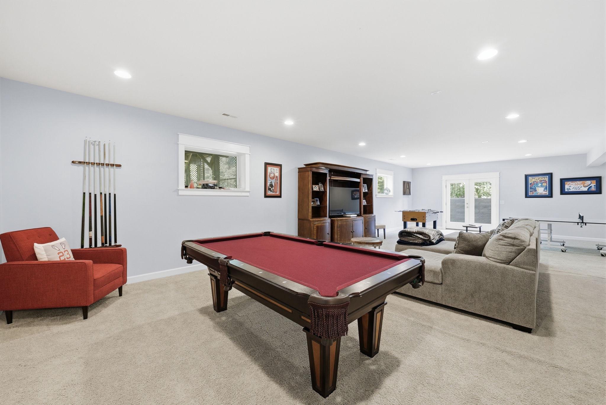 LEWINSVILLE - Residential