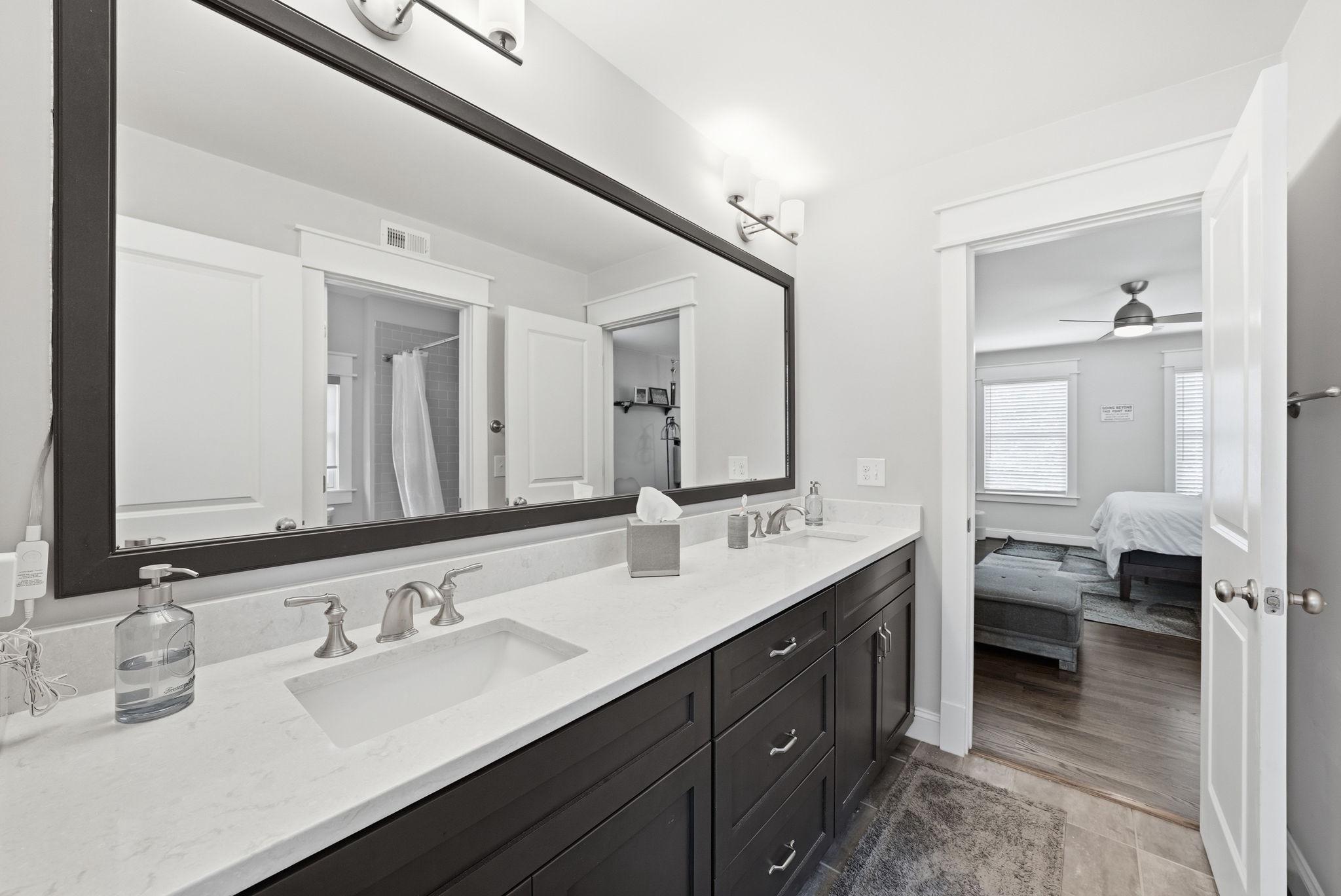 LEWINSVILLE - Residential