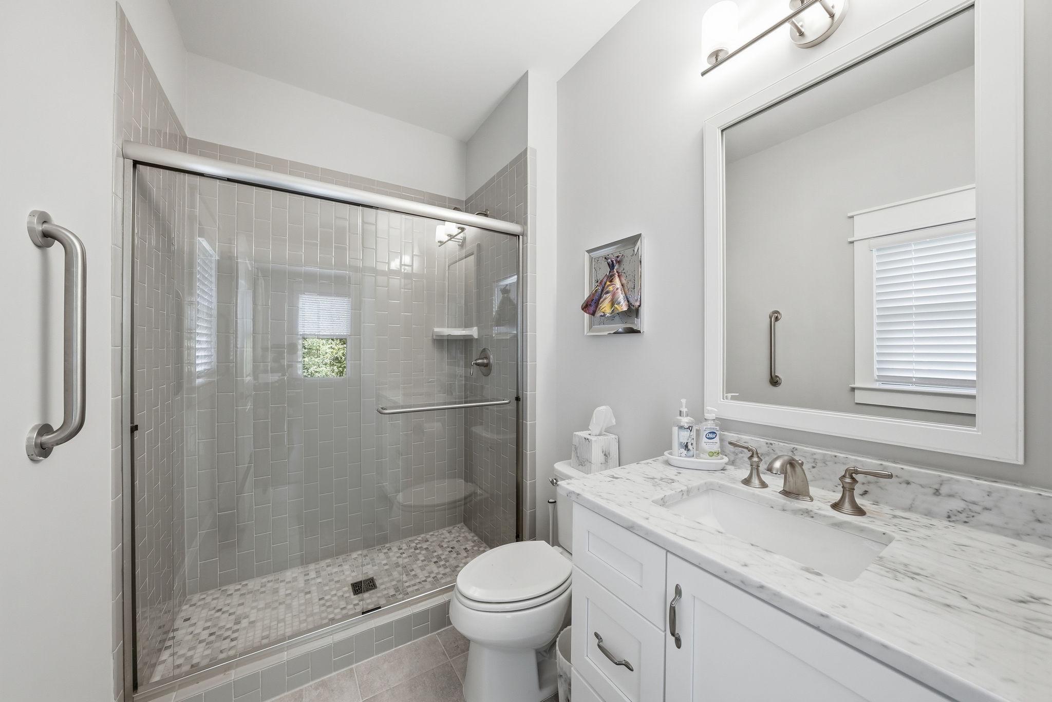 LEWINSVILLE - Residential