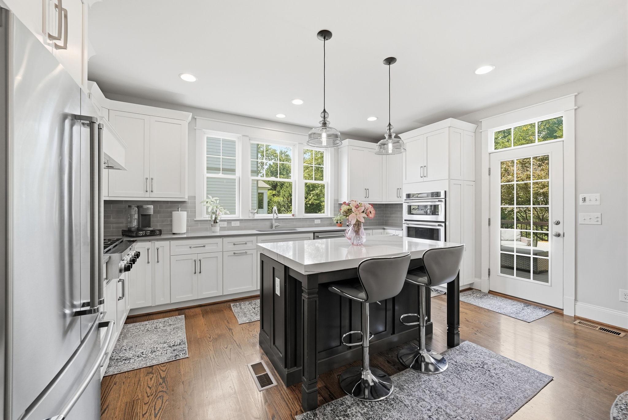 LEWINSVILLE - Residential