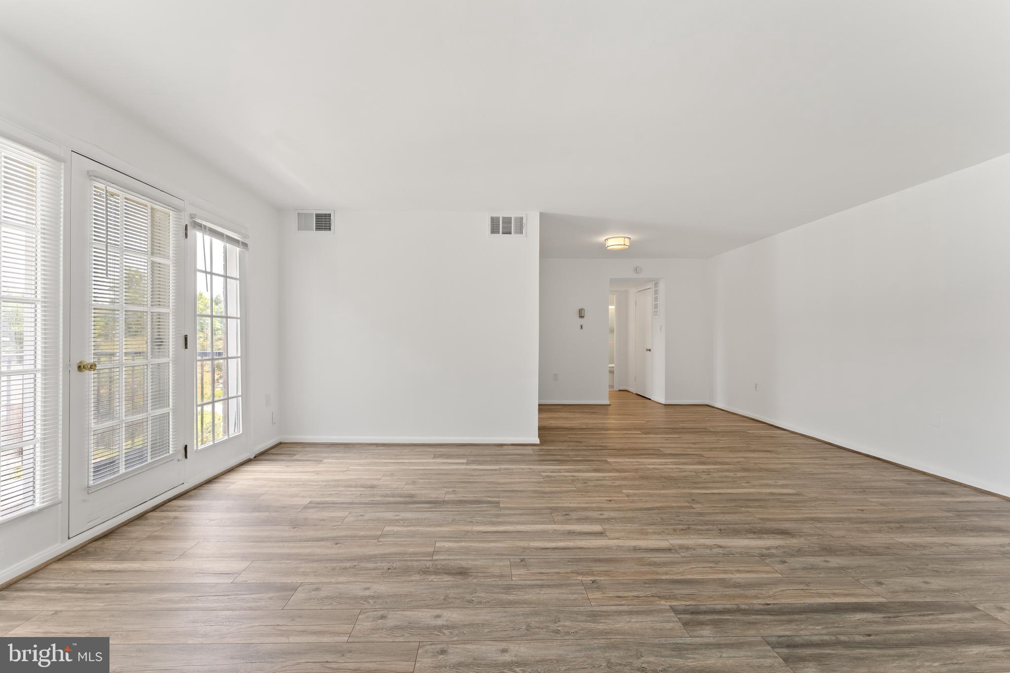 FOXCROFT COLONY CONDOS - Residential