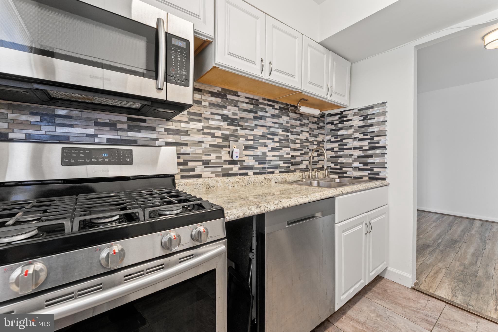 FOXCROFT COLONY CONDOS - Residential