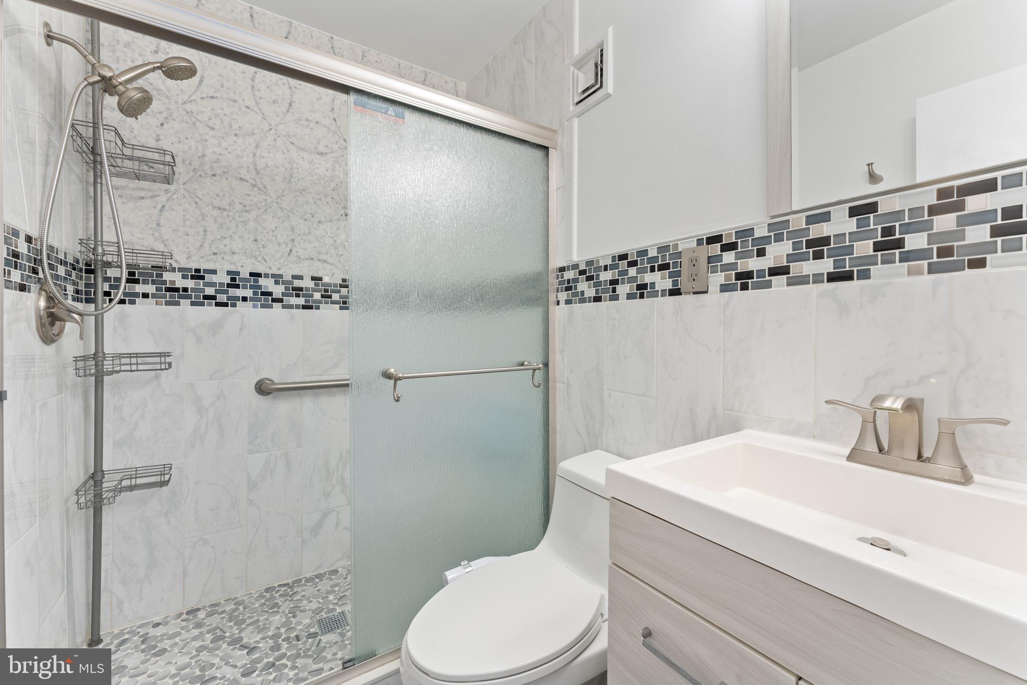 FOXCROFT COLONY CONDOS - Residential