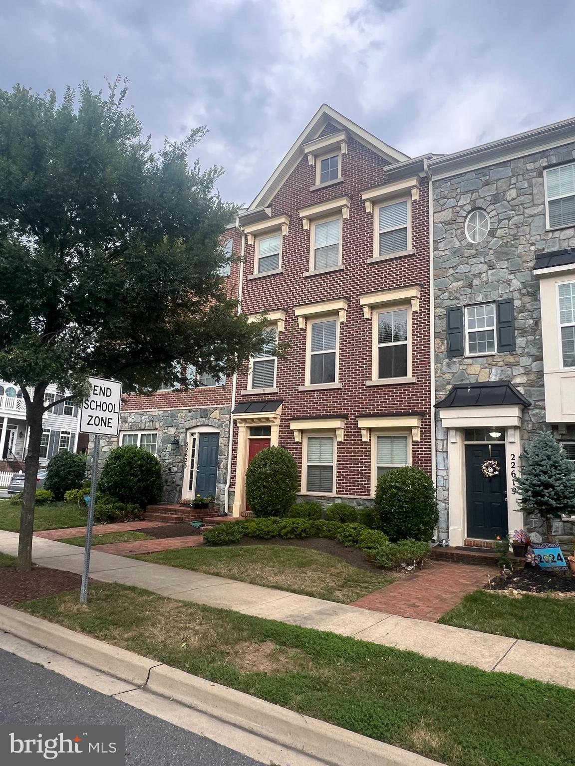 CLARKSBURG VILLAGE - Residential Lease