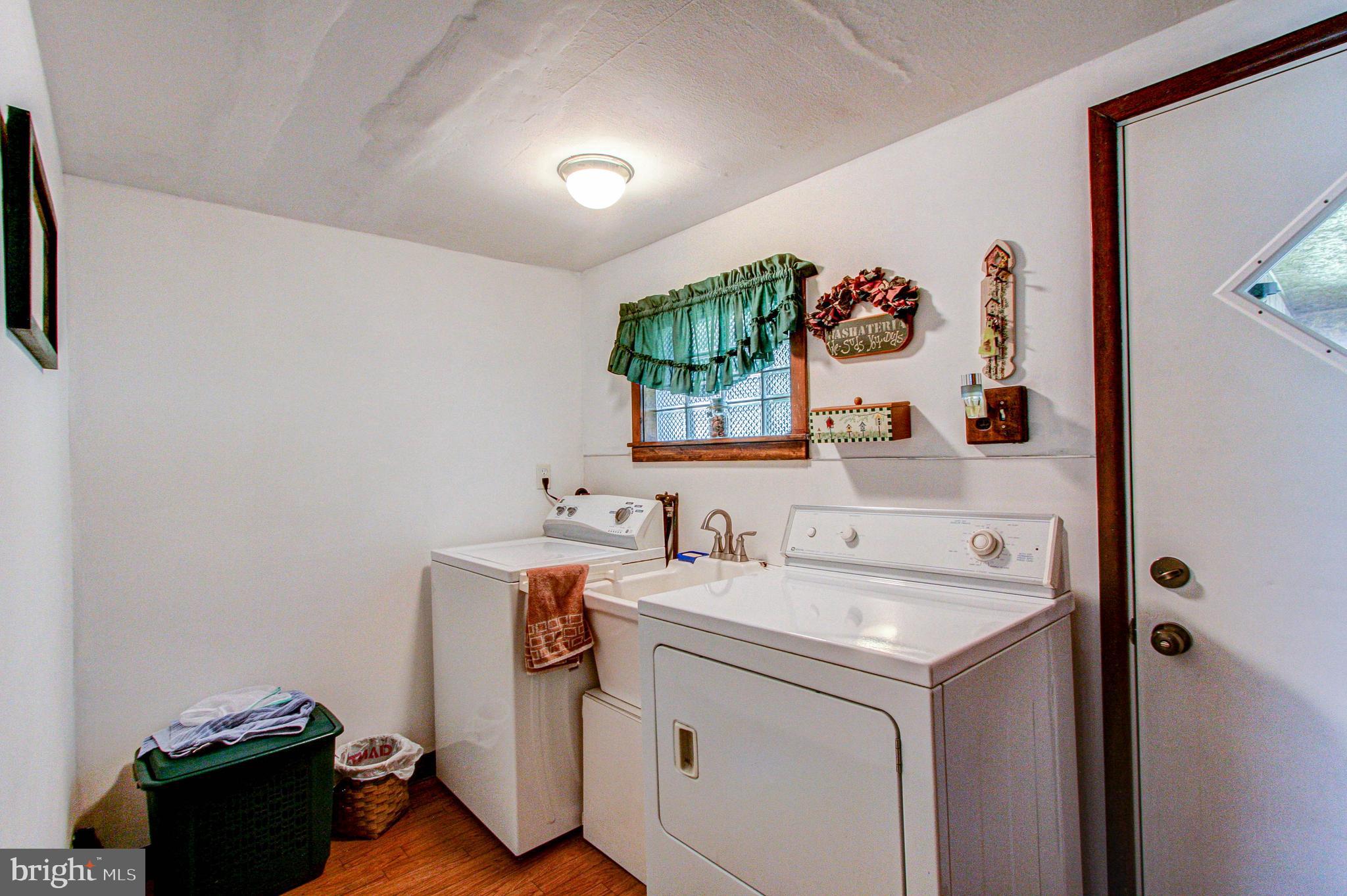 RYWALL PARK - Residential
