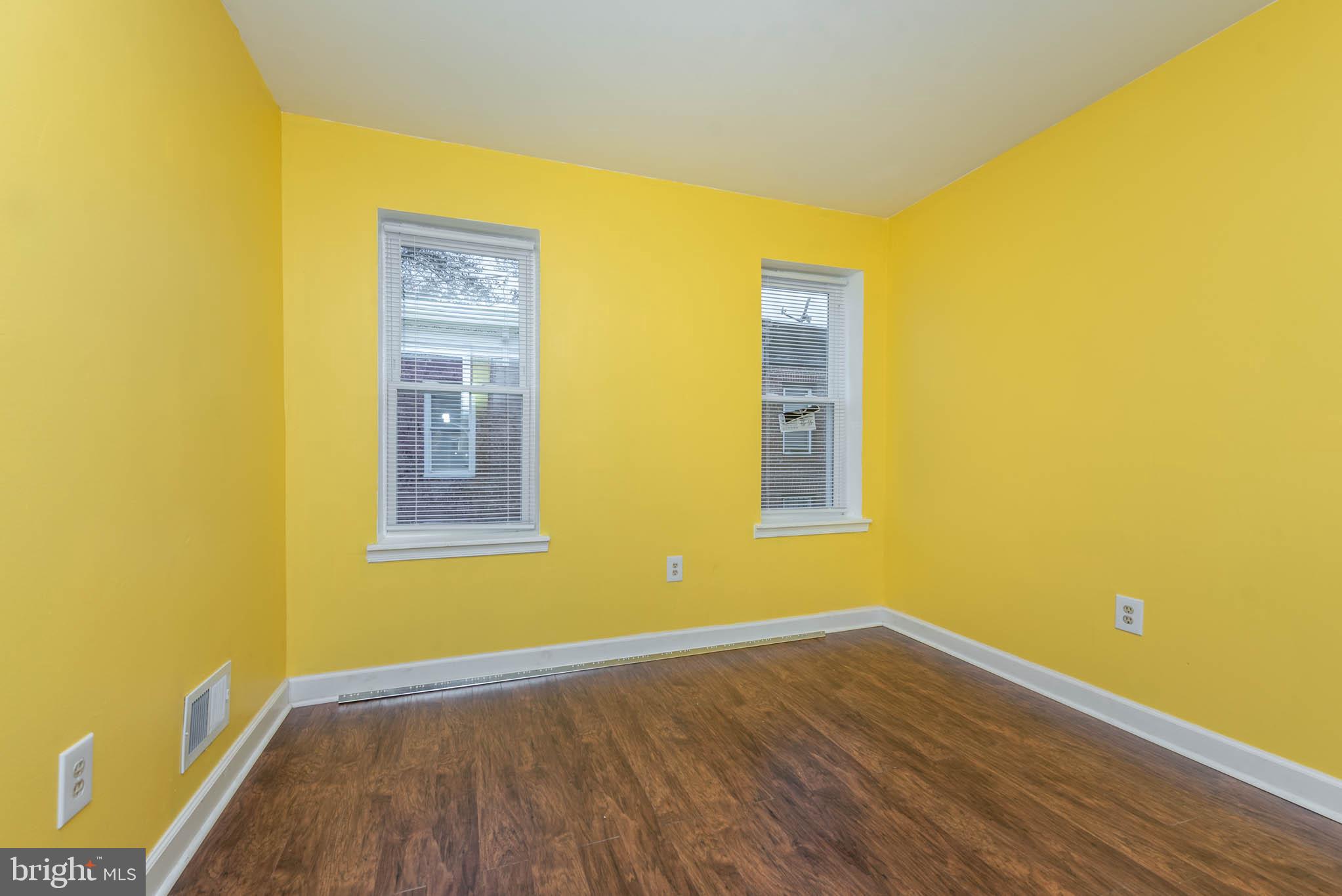 BROADWAY EAST - Residential