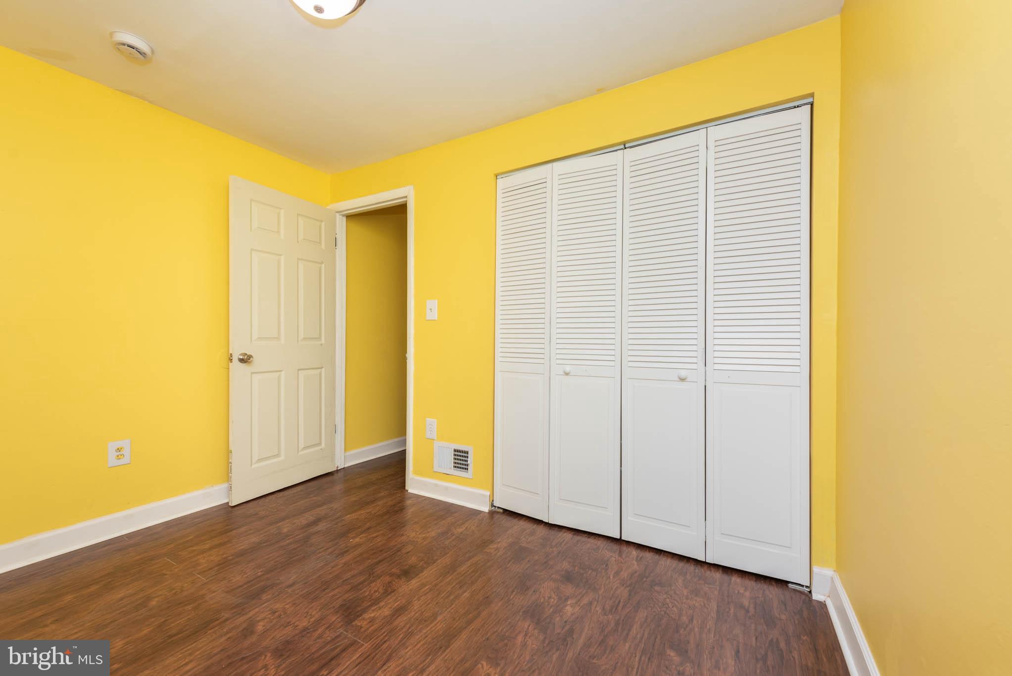BROADWAY EAST - Residential