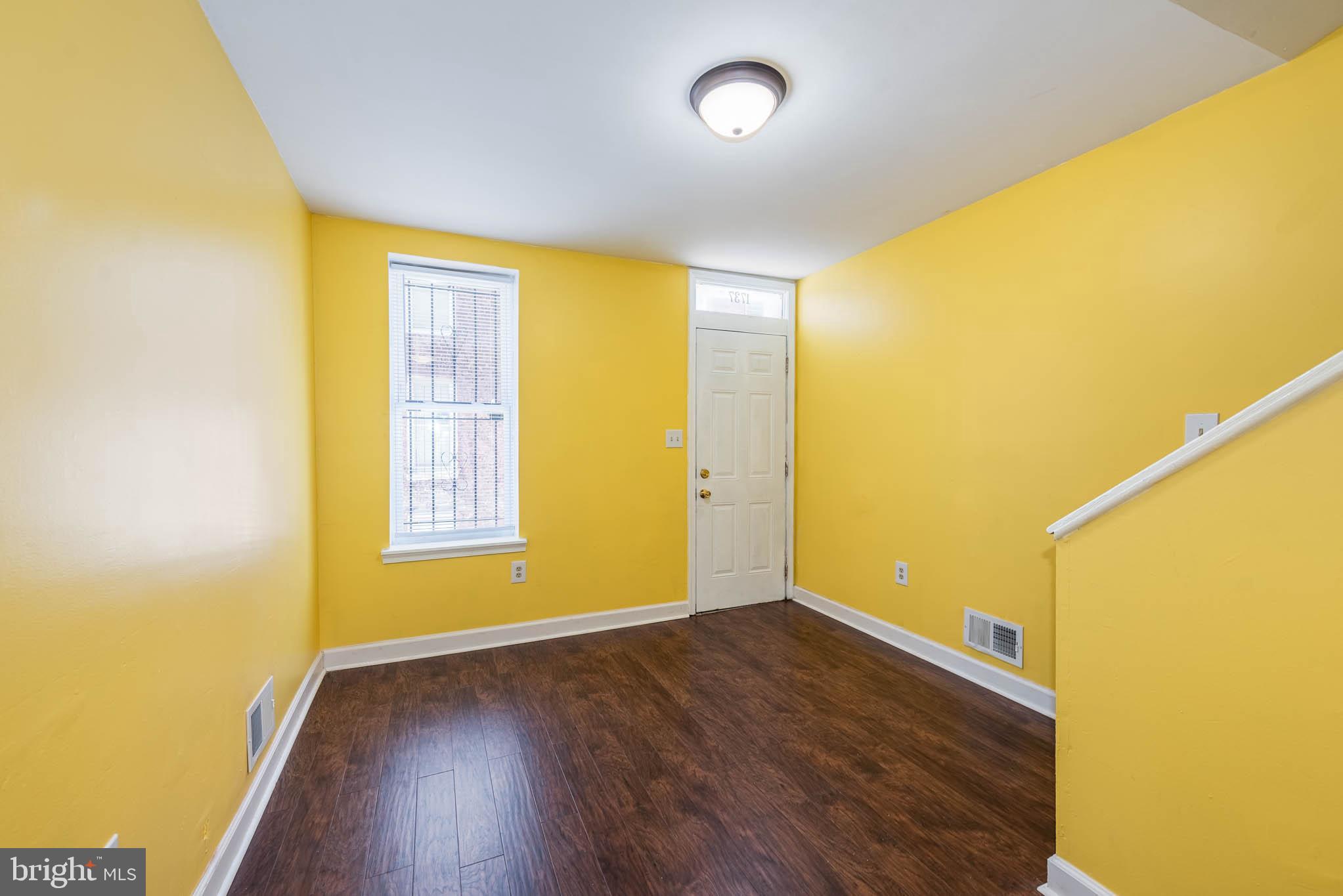 BROADWAY EAST - Residential