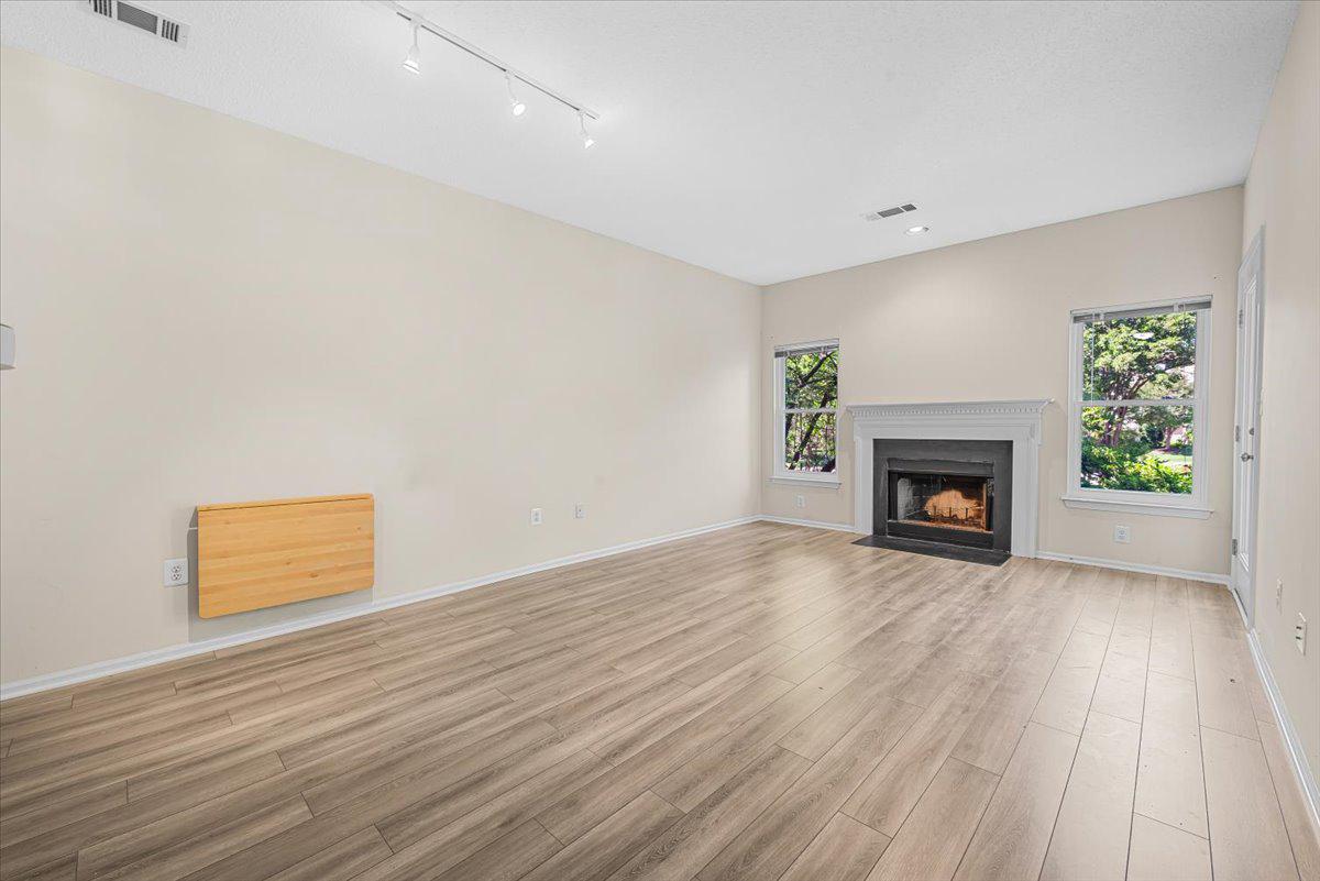 SANDERLING CONDO - Residential
