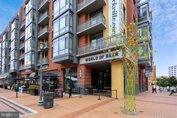 WEST END PARK - Residential