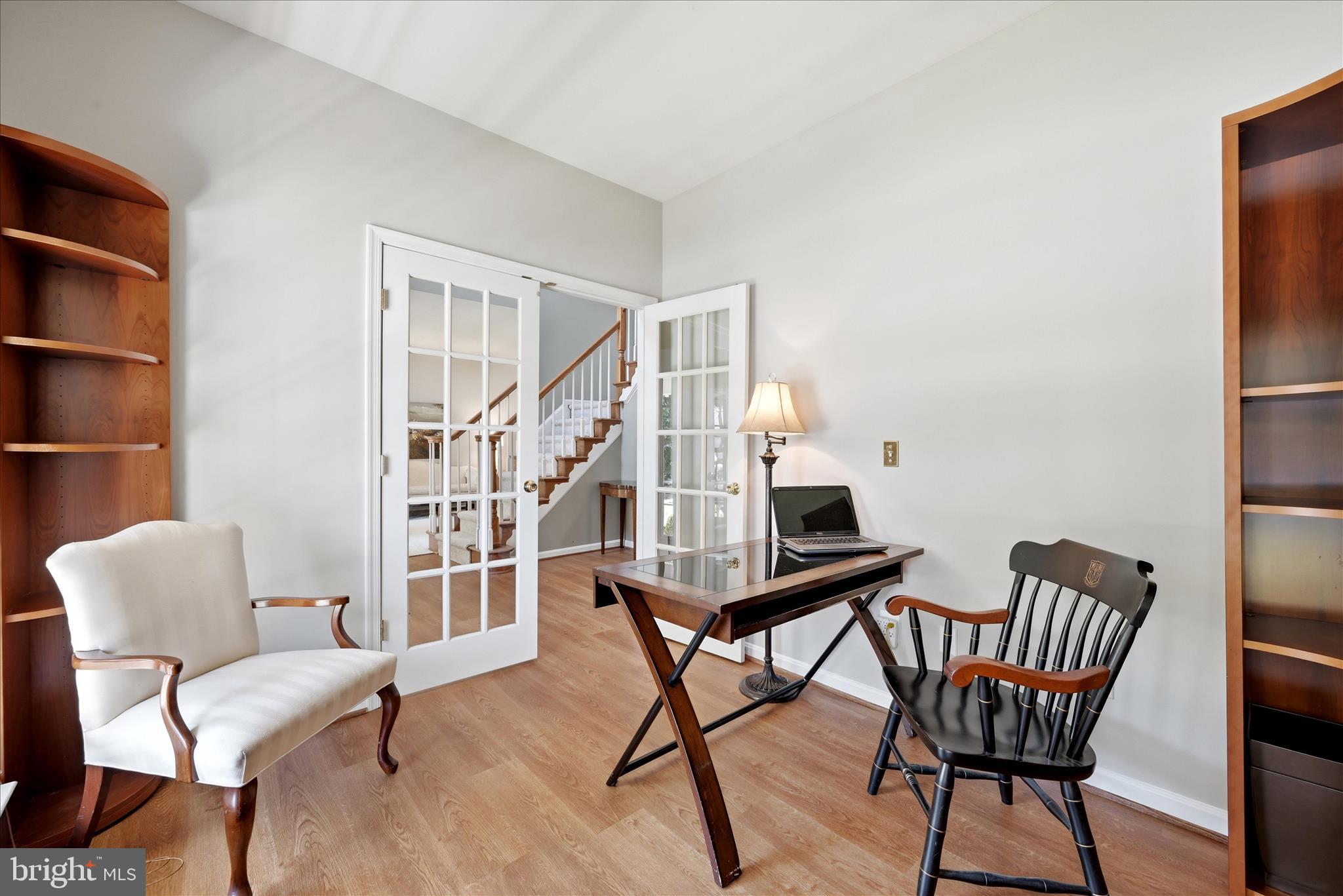 LOCUST GROVE - Residential