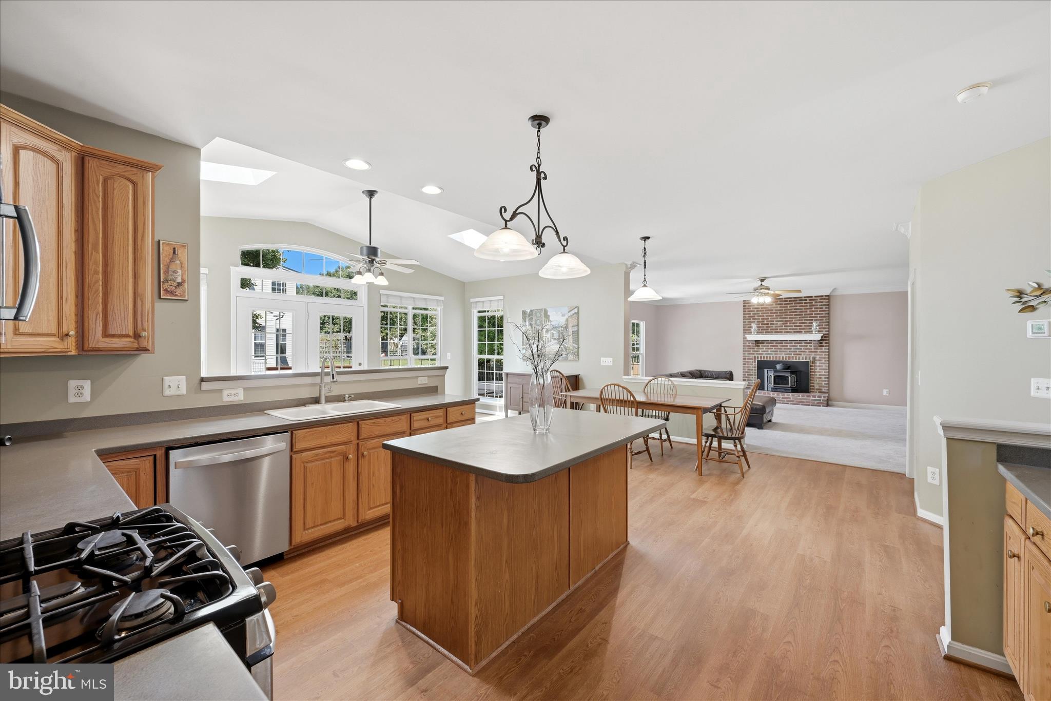 LOCUST GROVE - Residential