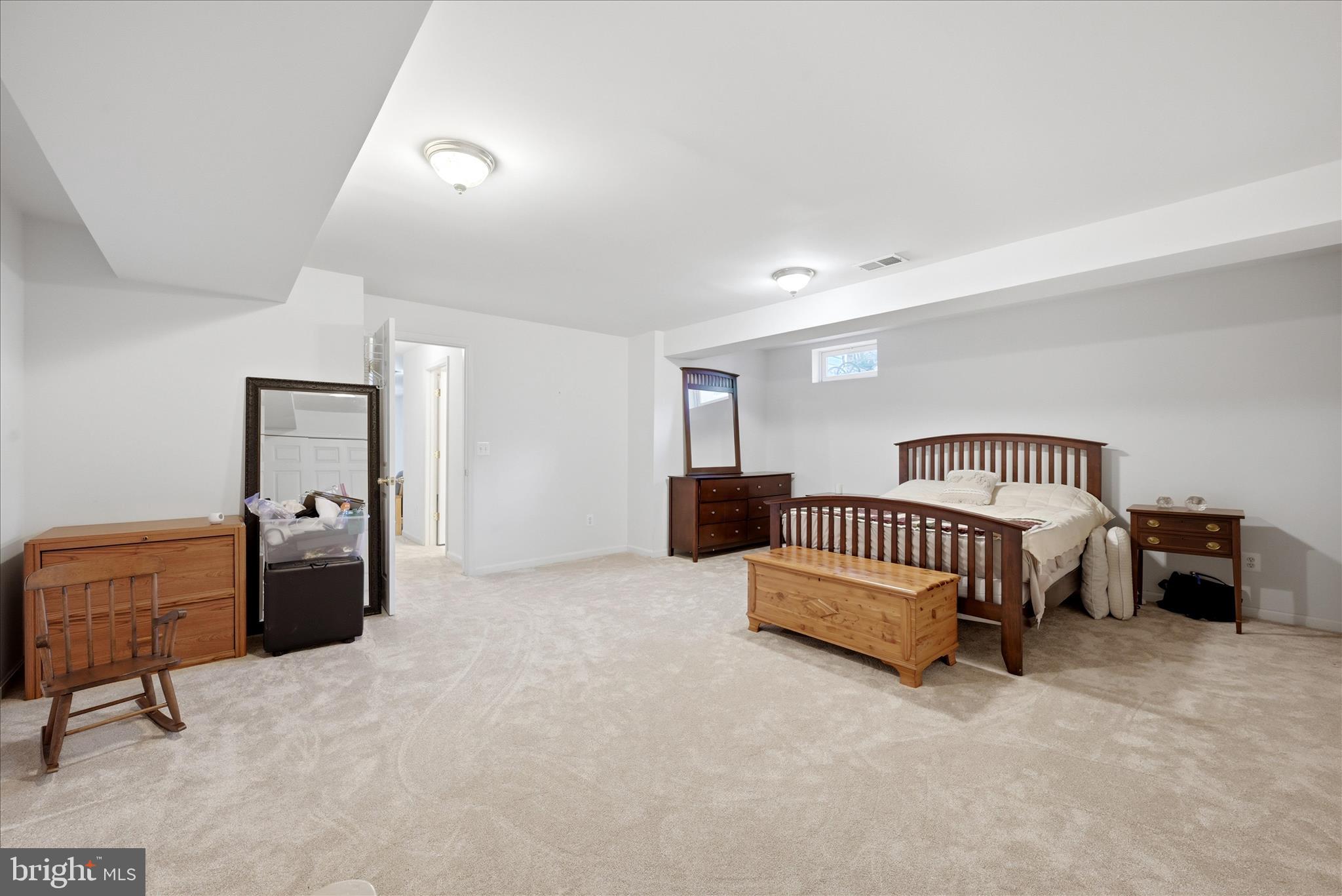 LOCUST GROVE - Residential