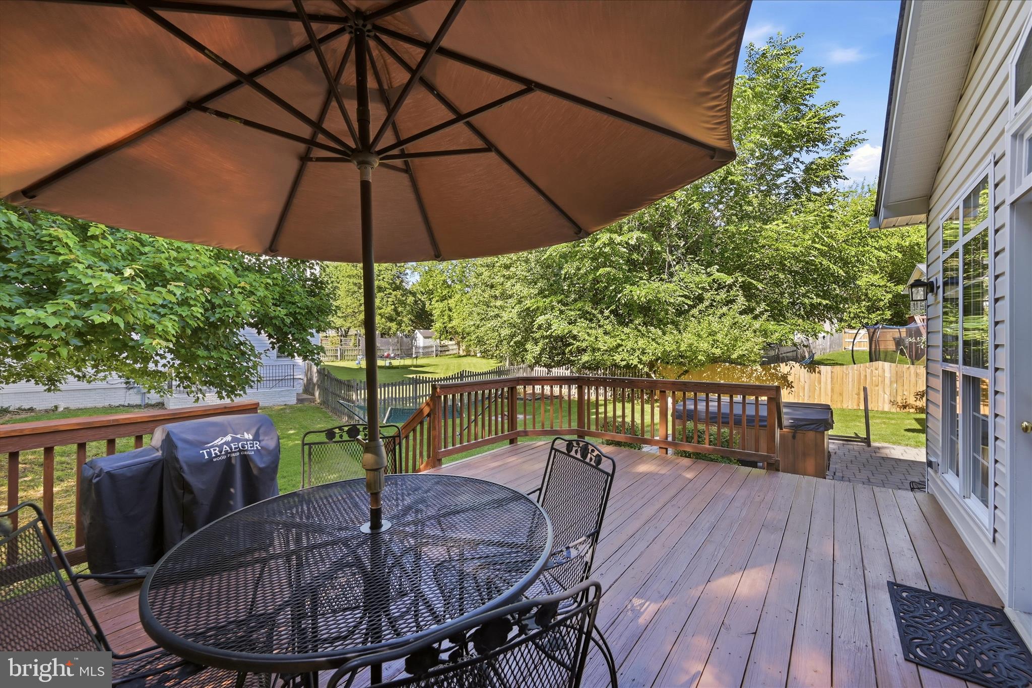 LOCUST GROVE - Residential